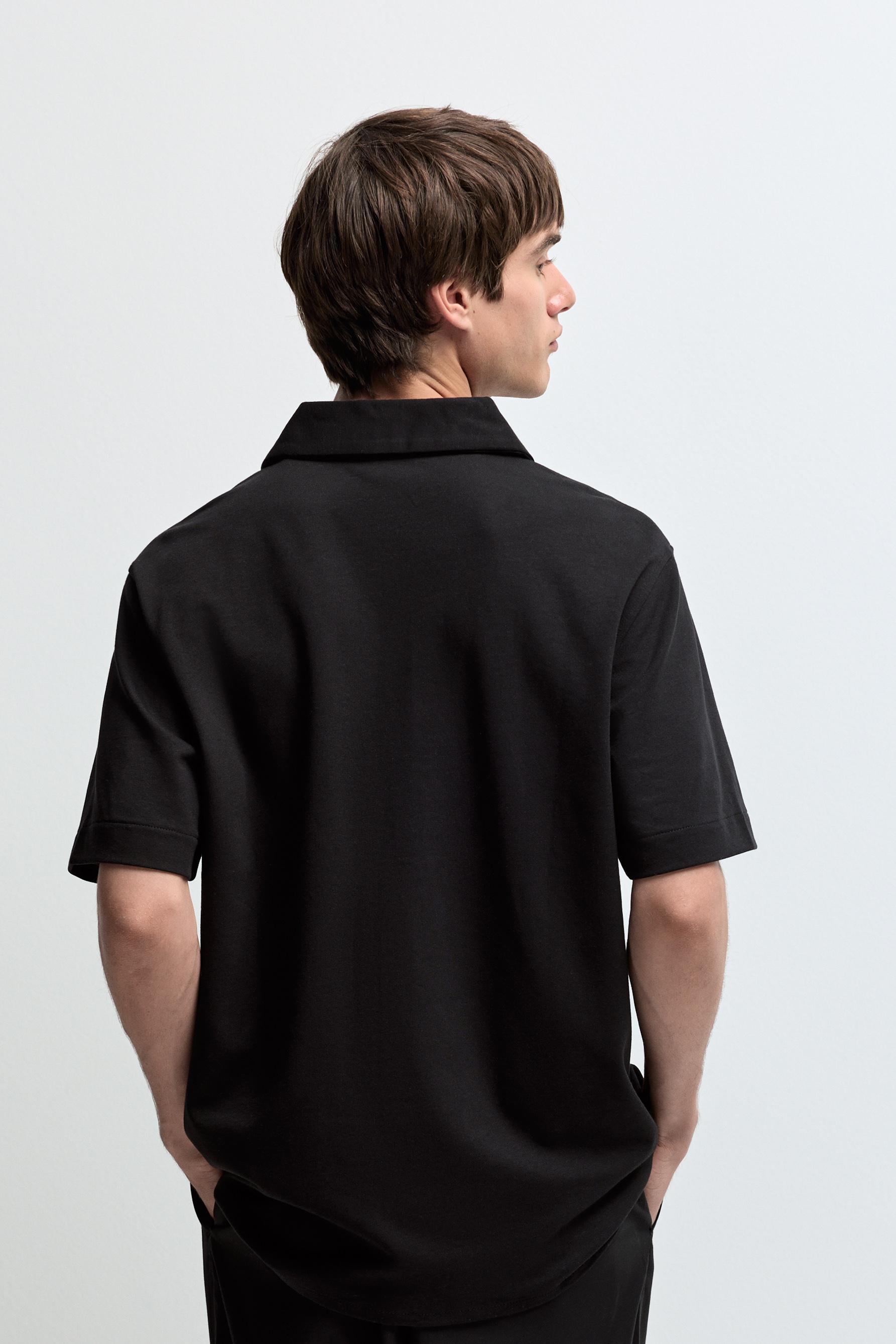 Interlock shirt — BLACK