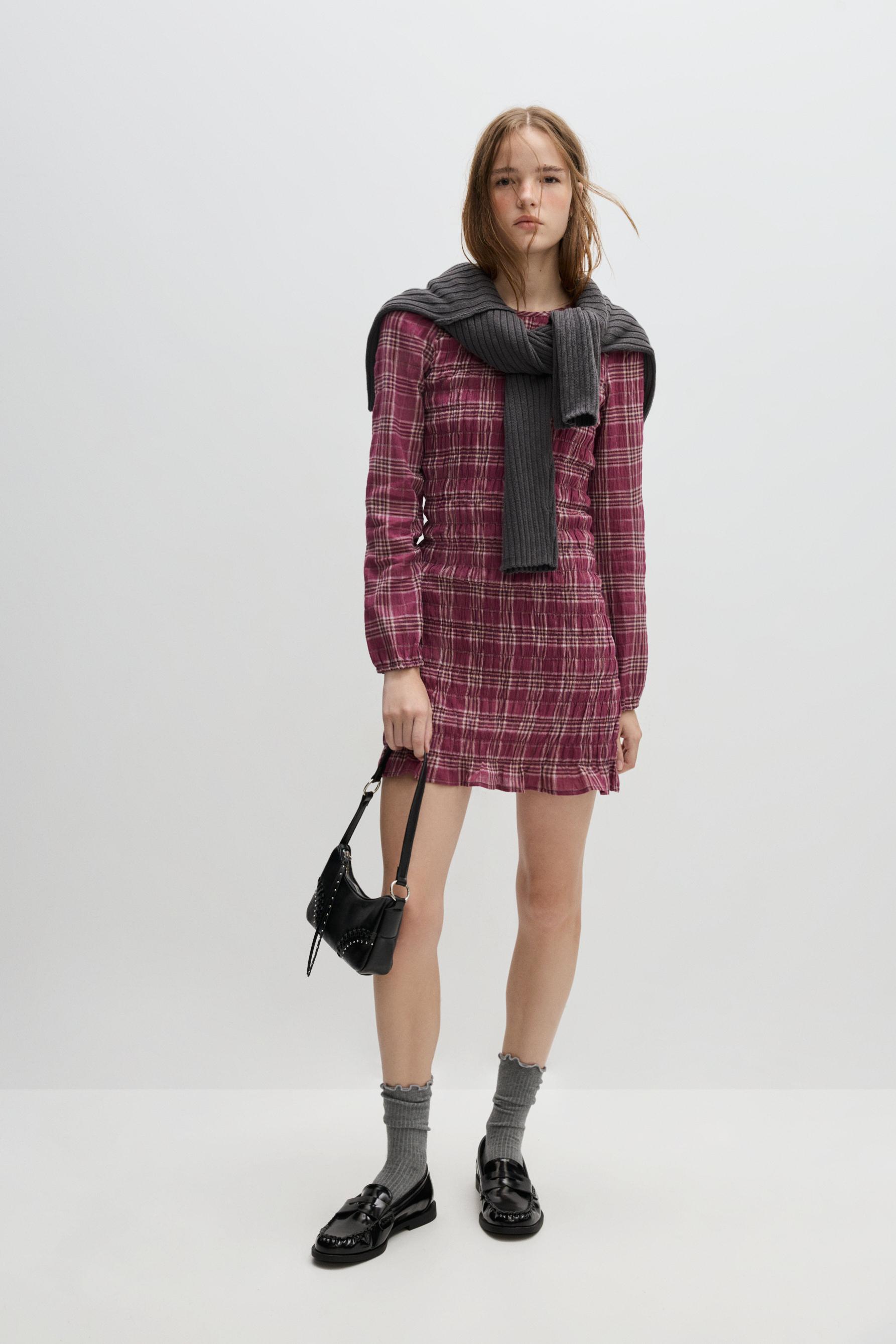 Vestido corto textura