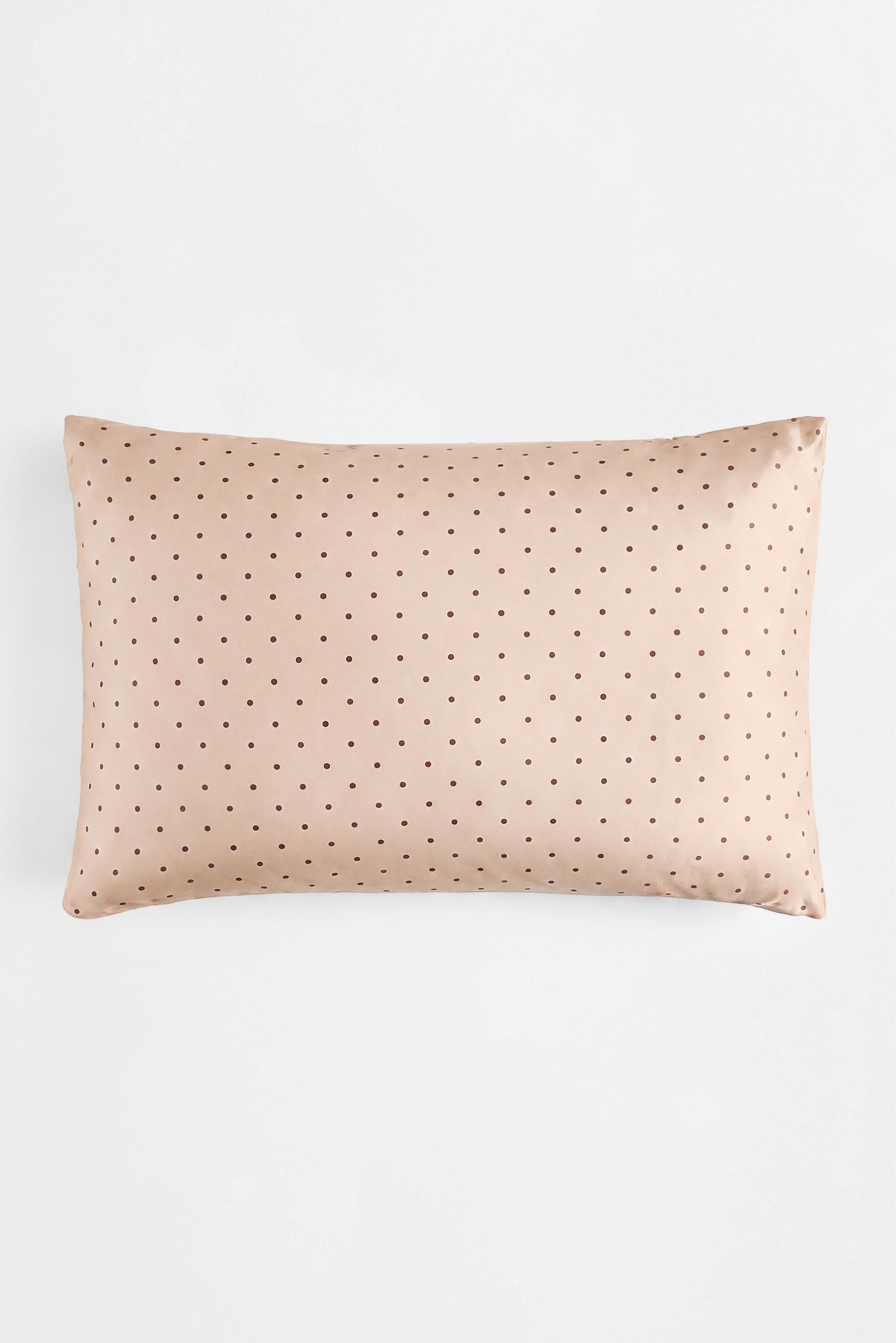 Heart print pillowcase — ECRU