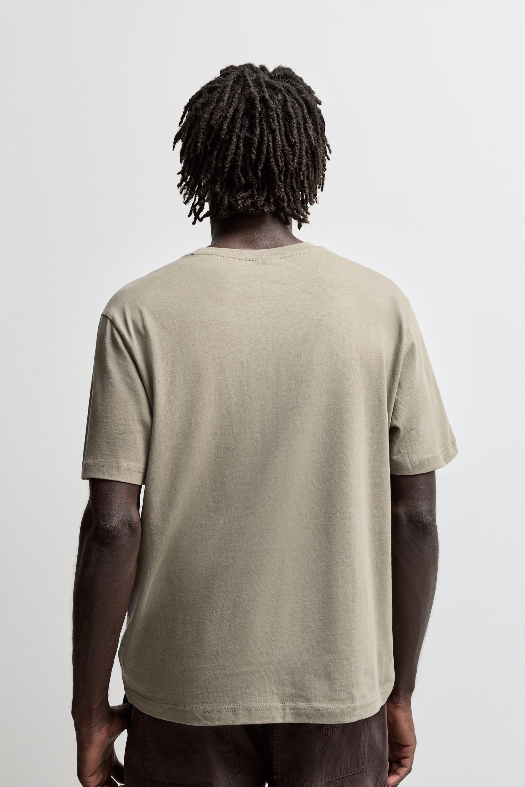 Printed T-shirt — PALE GREEN