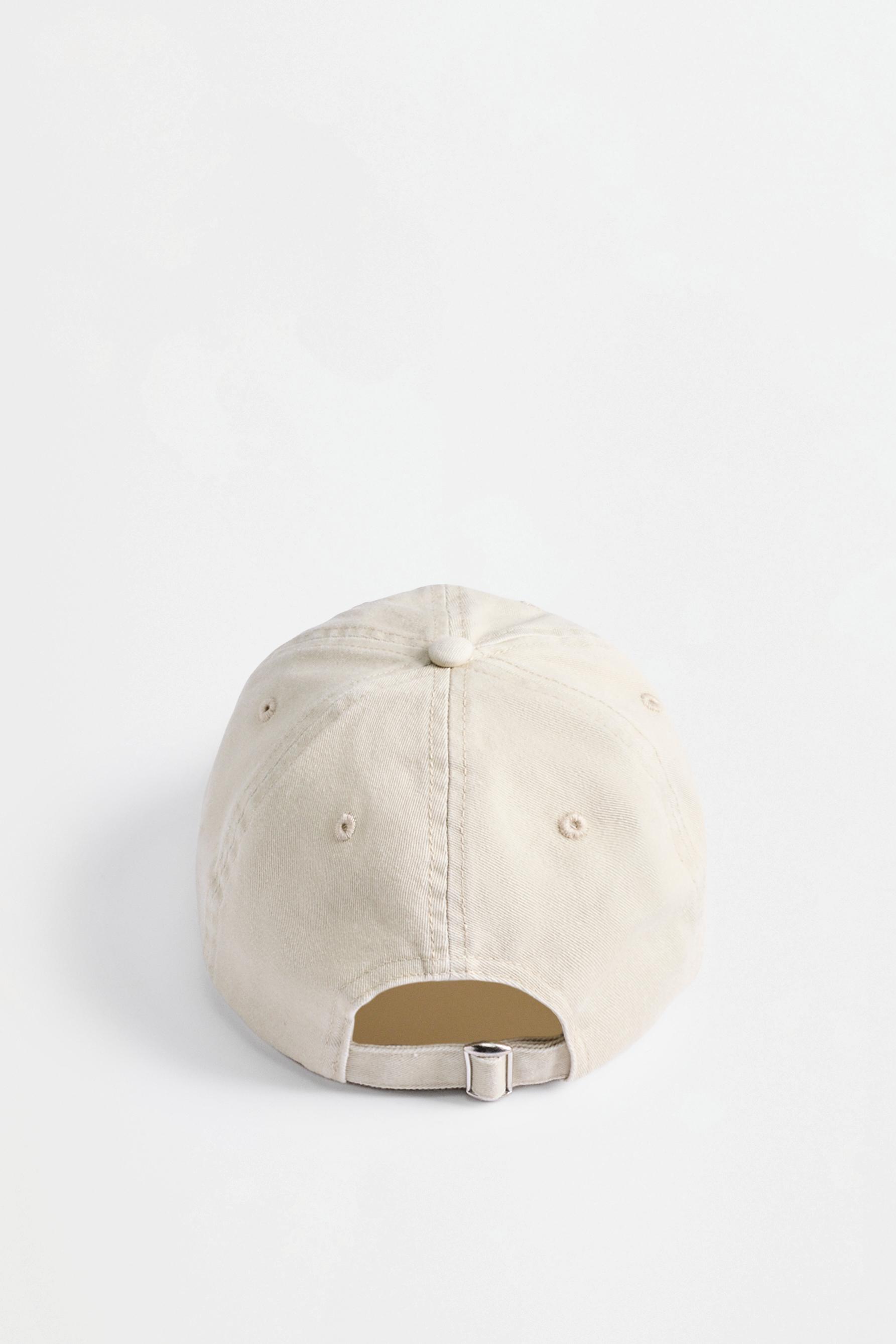 Star patch cap — ECRU/BEIGE