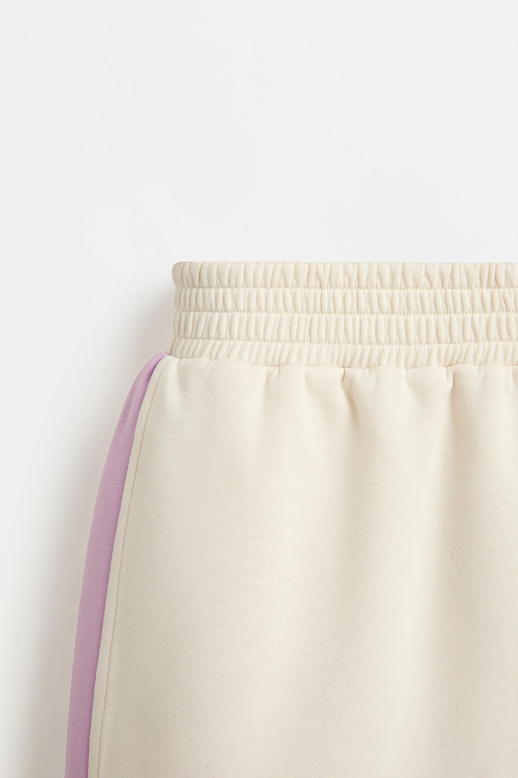 Flowy plush sports shorts — OFF WHITE