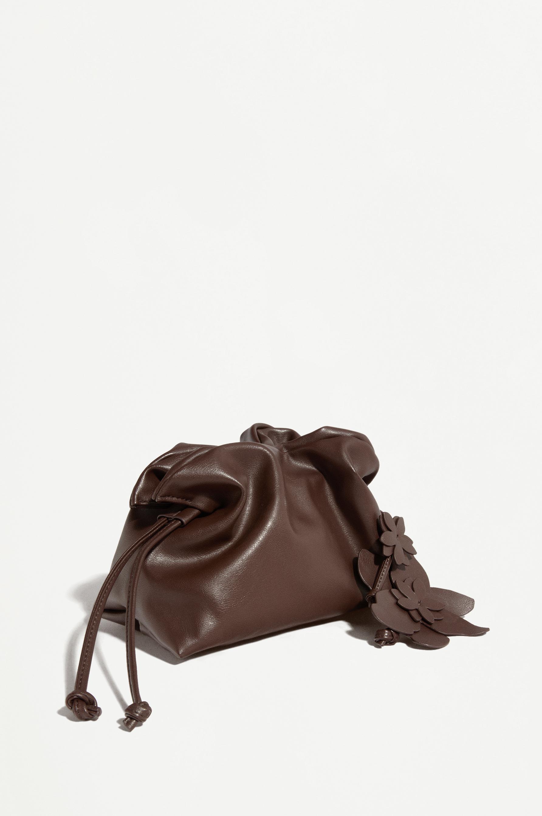 Flower pouch bag — BROWN