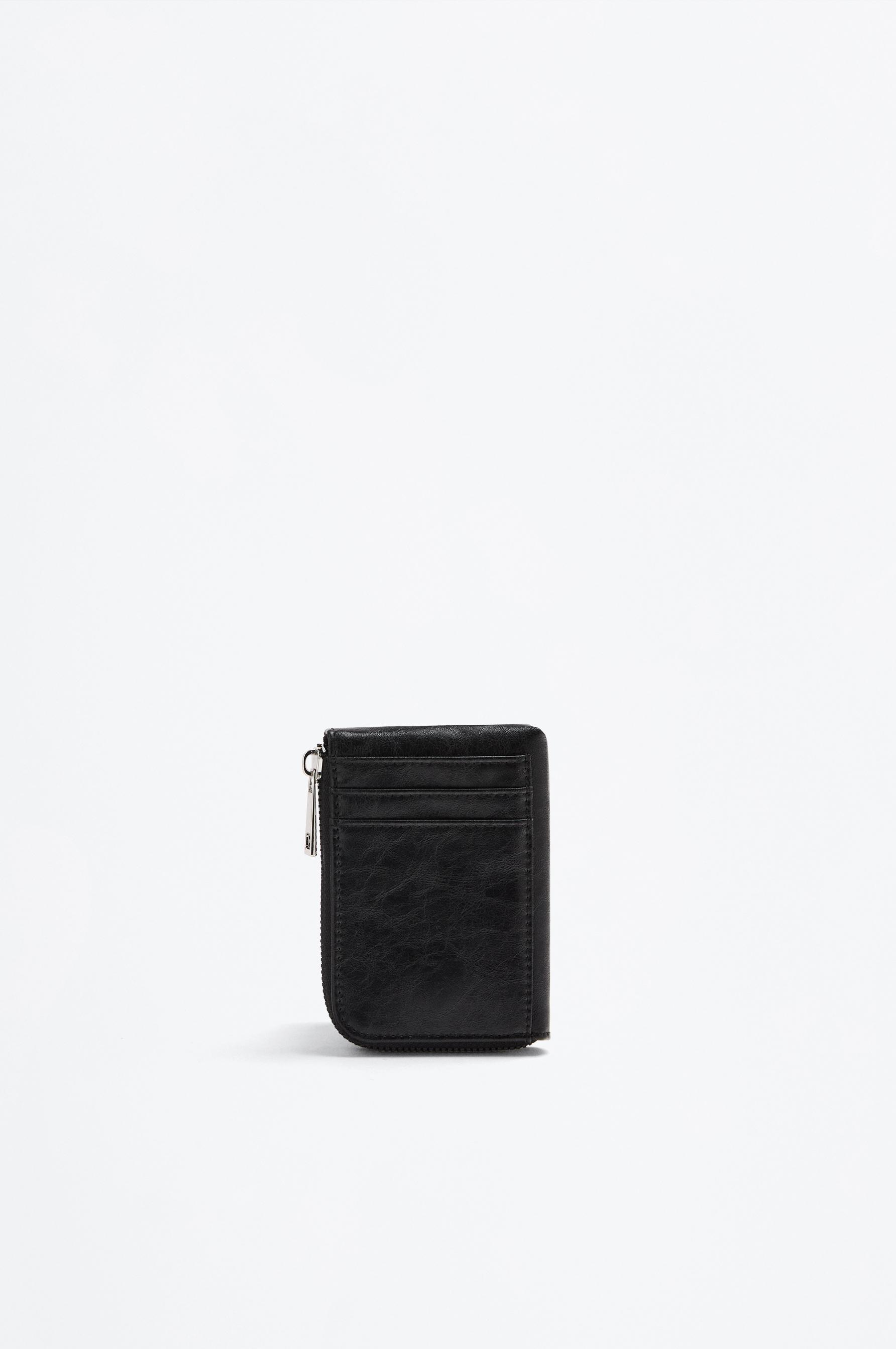 Studded textured wallet — BLACK