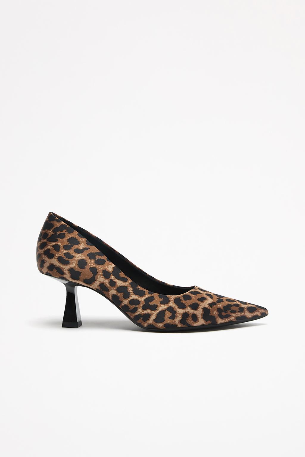 Zapato tacón animal print