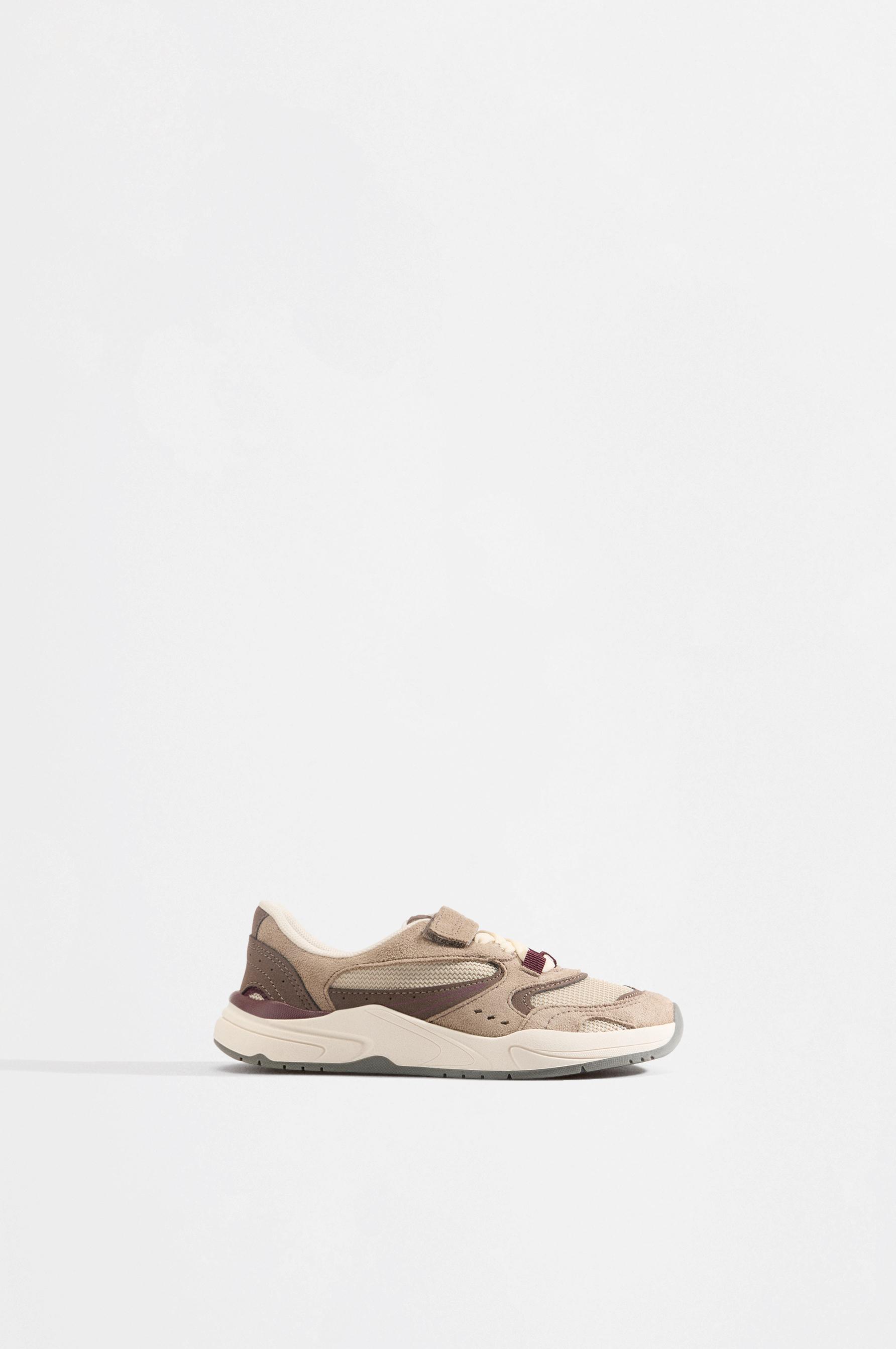 Barefoot multi-piece trainers — BROWNISH TONE