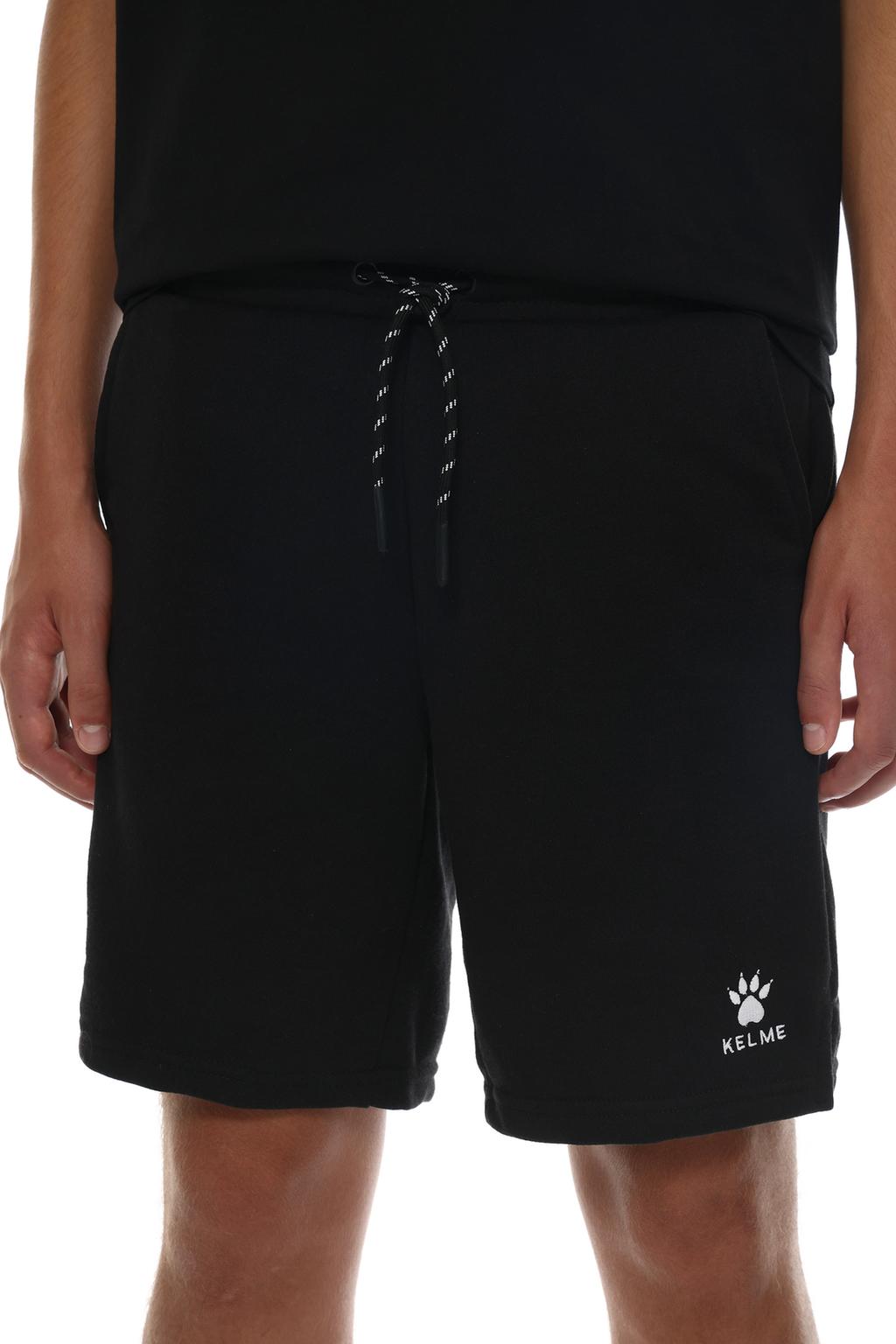 Kelme x Lefties jogger Bermuda shorts