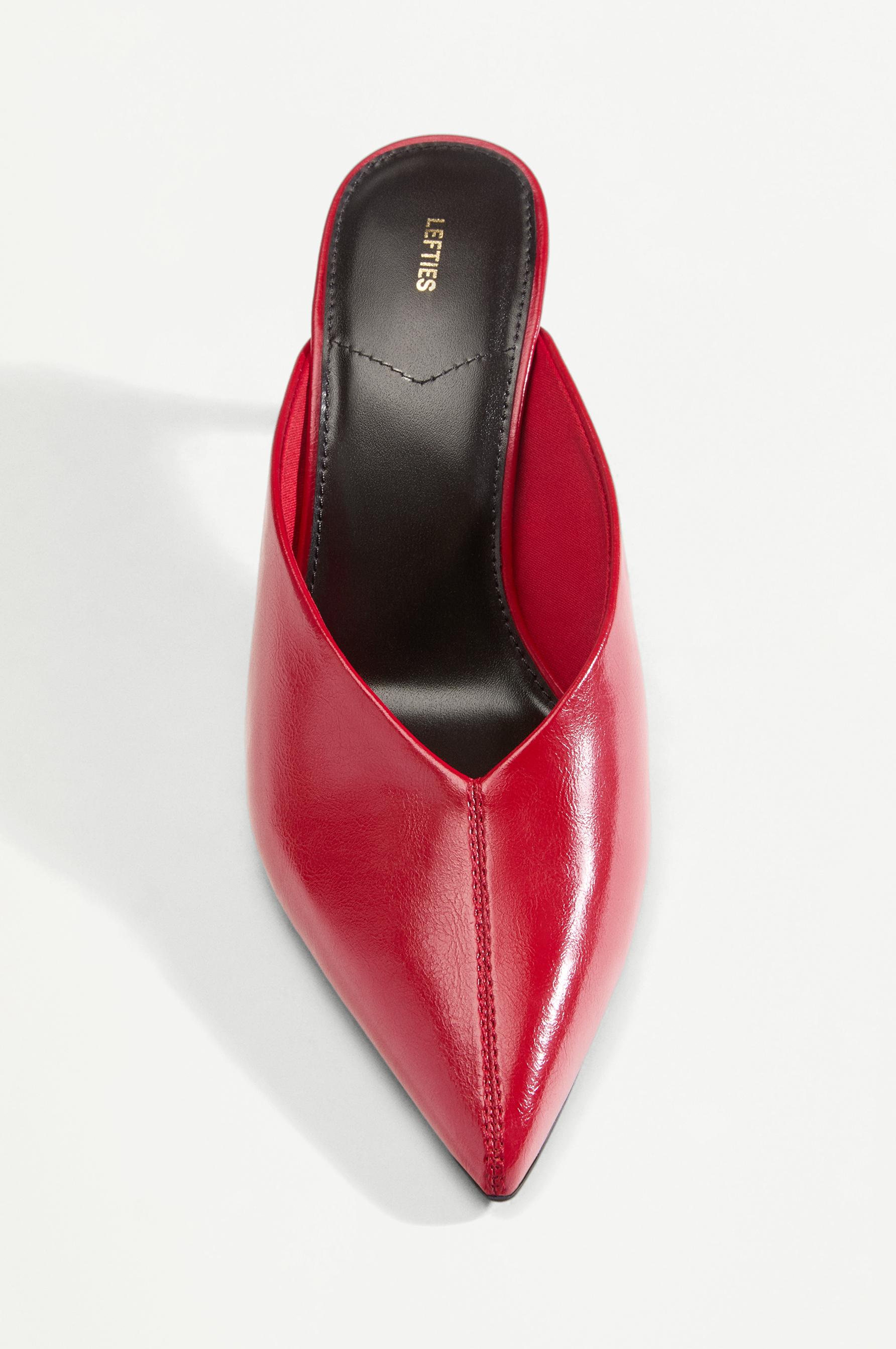 Slingback heels — RED