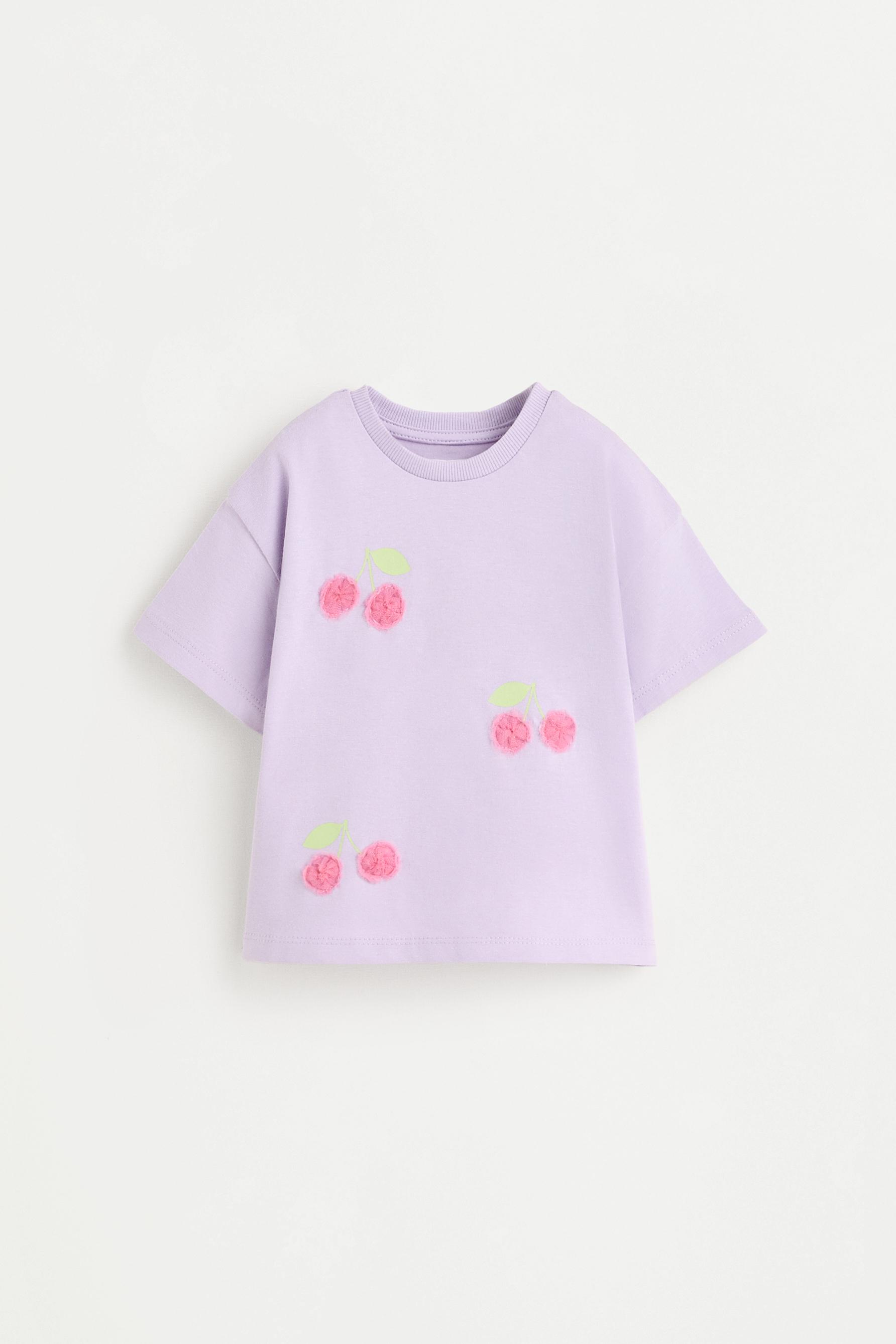 Crochet appliqué T-shirt — LILAC