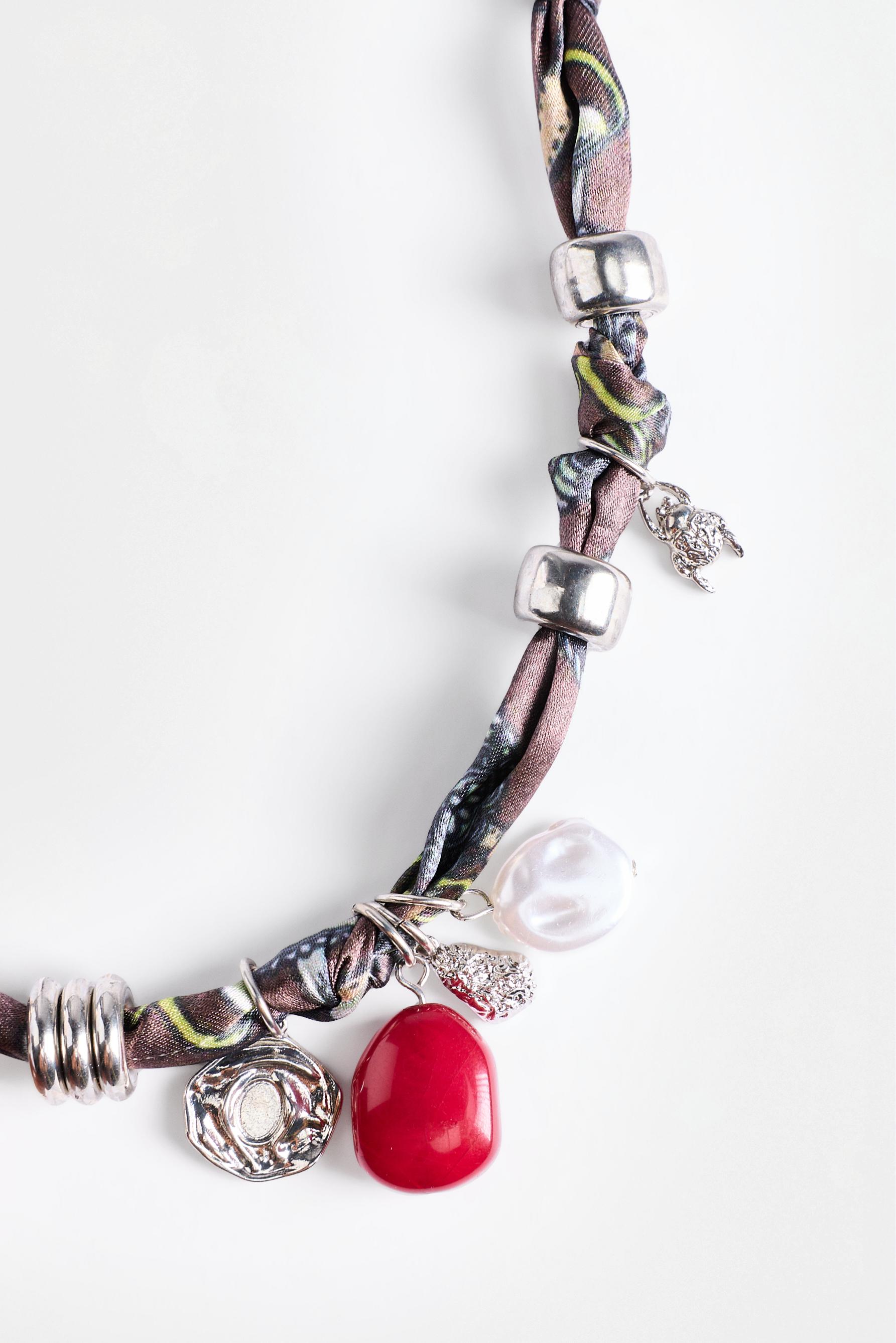 Charm necklace — SILVER