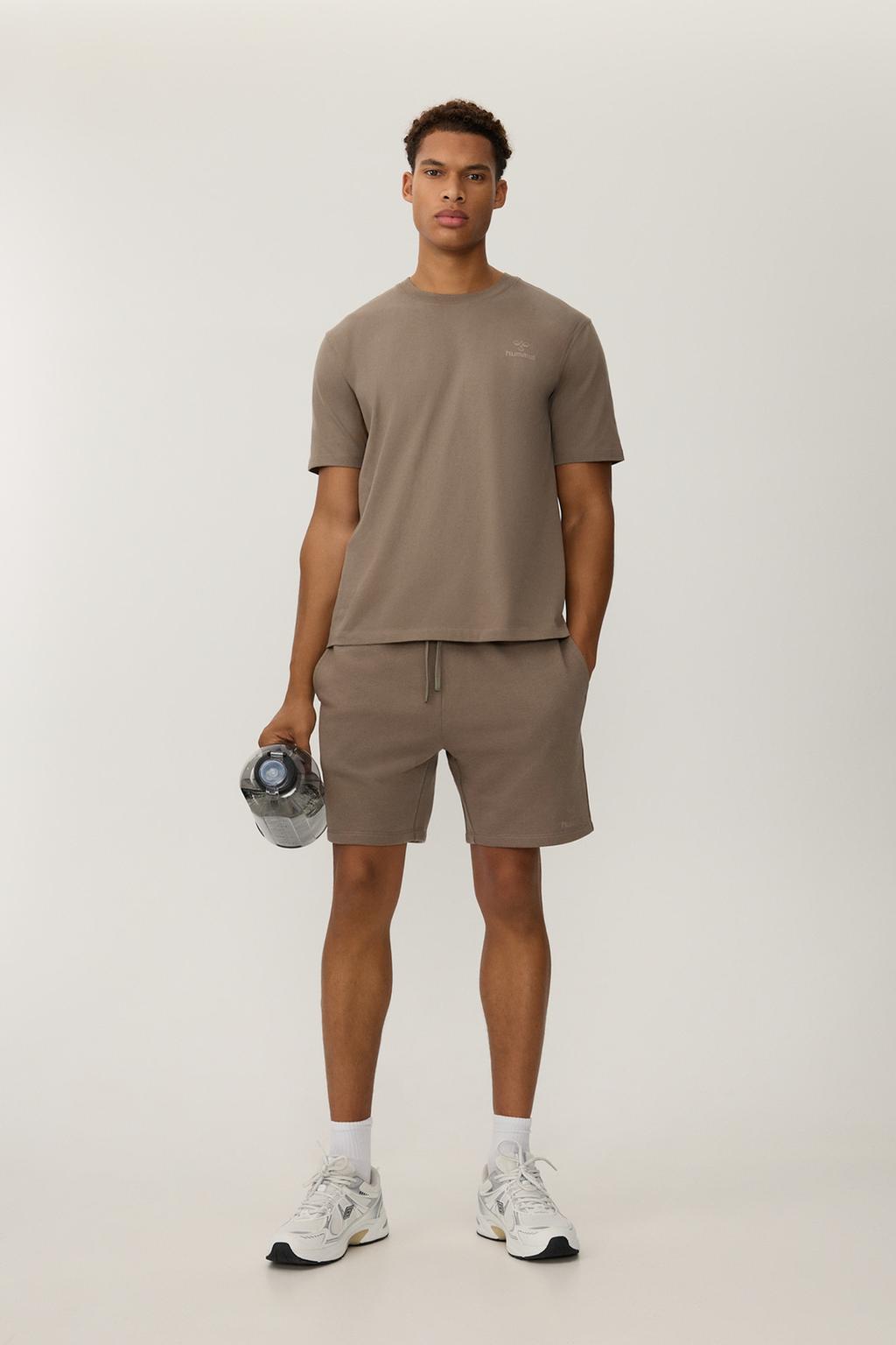 Bermuda chándal Hummel x Lefties