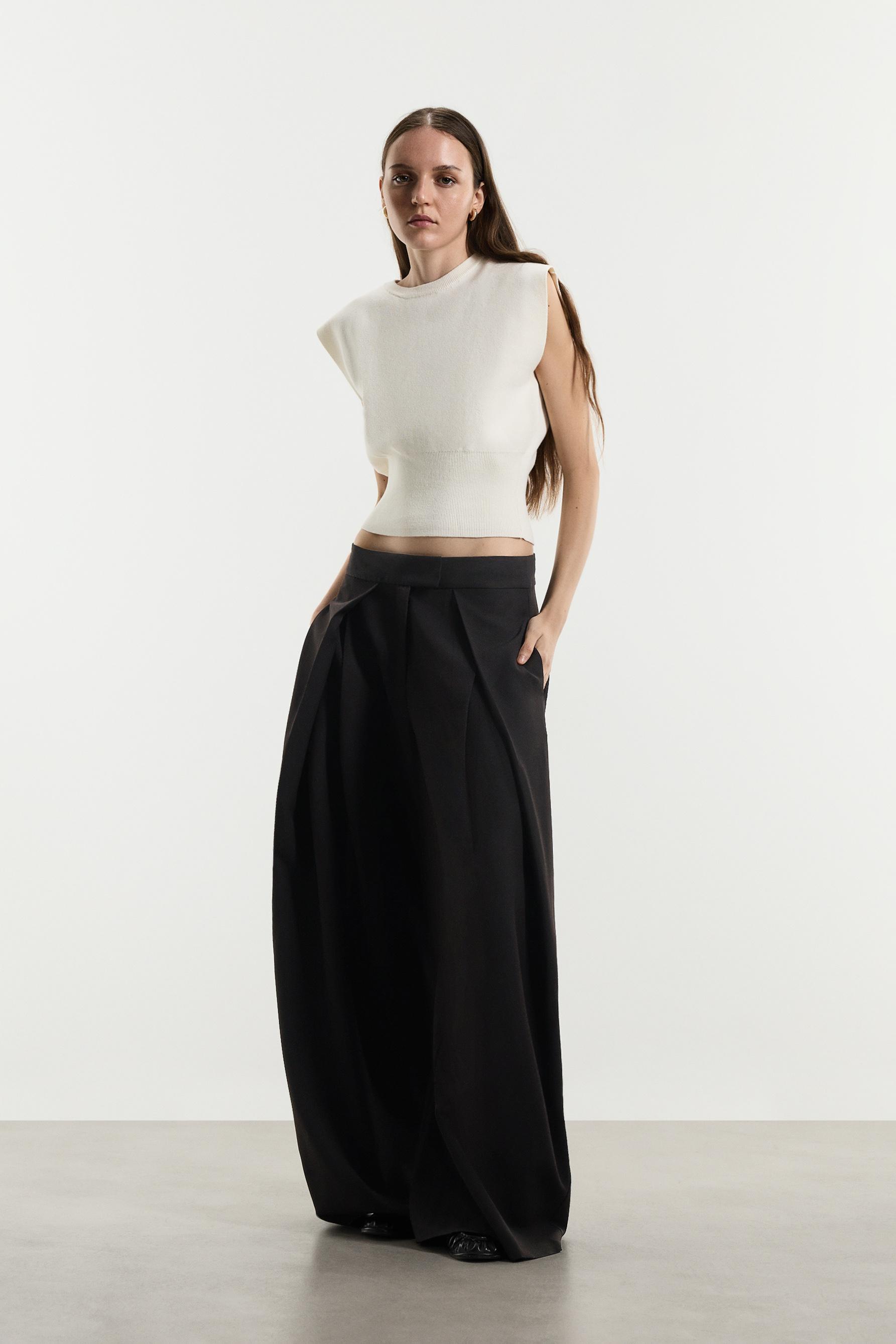 Voluminous top — WHITE