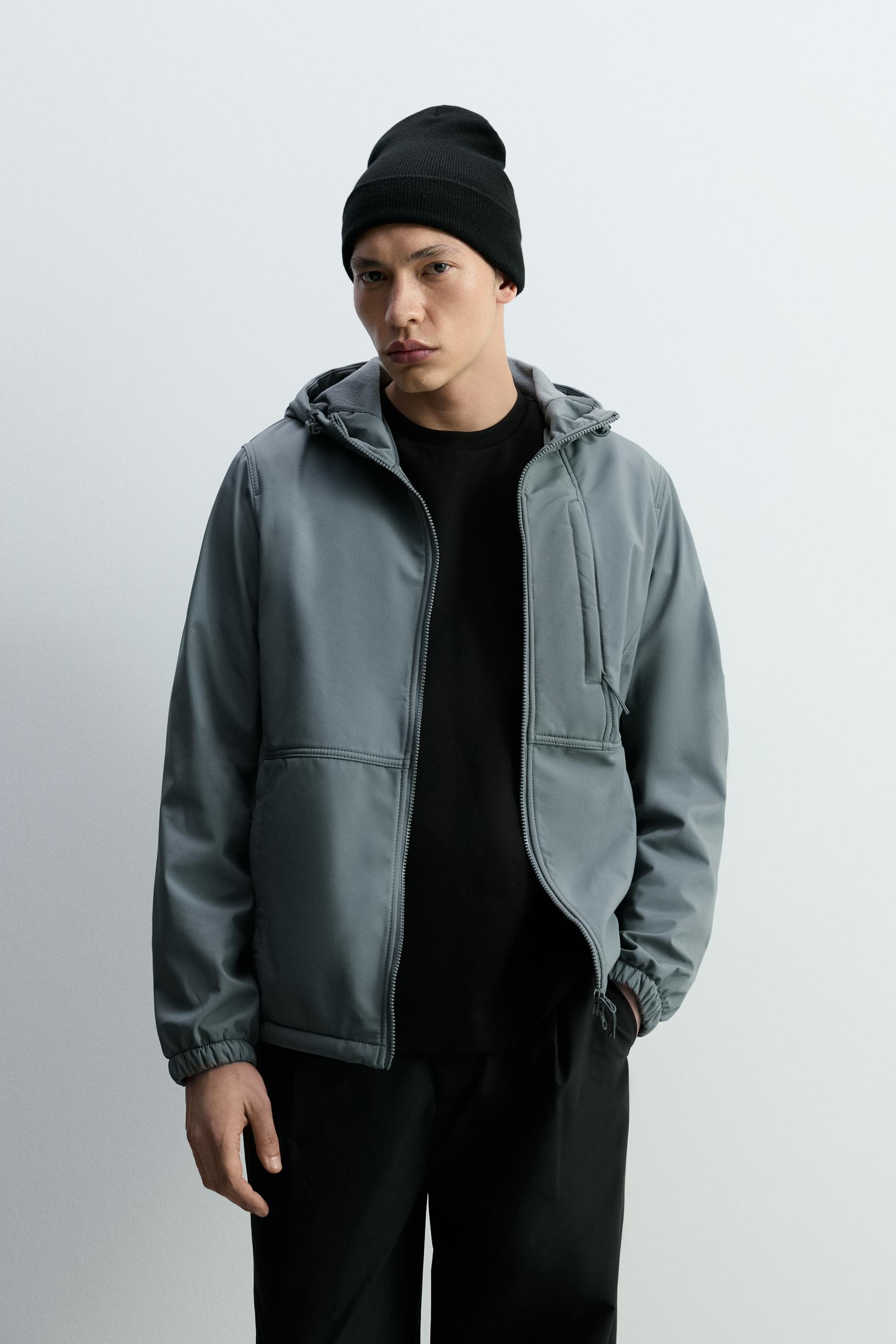 Cazadora deportiva polar capucha