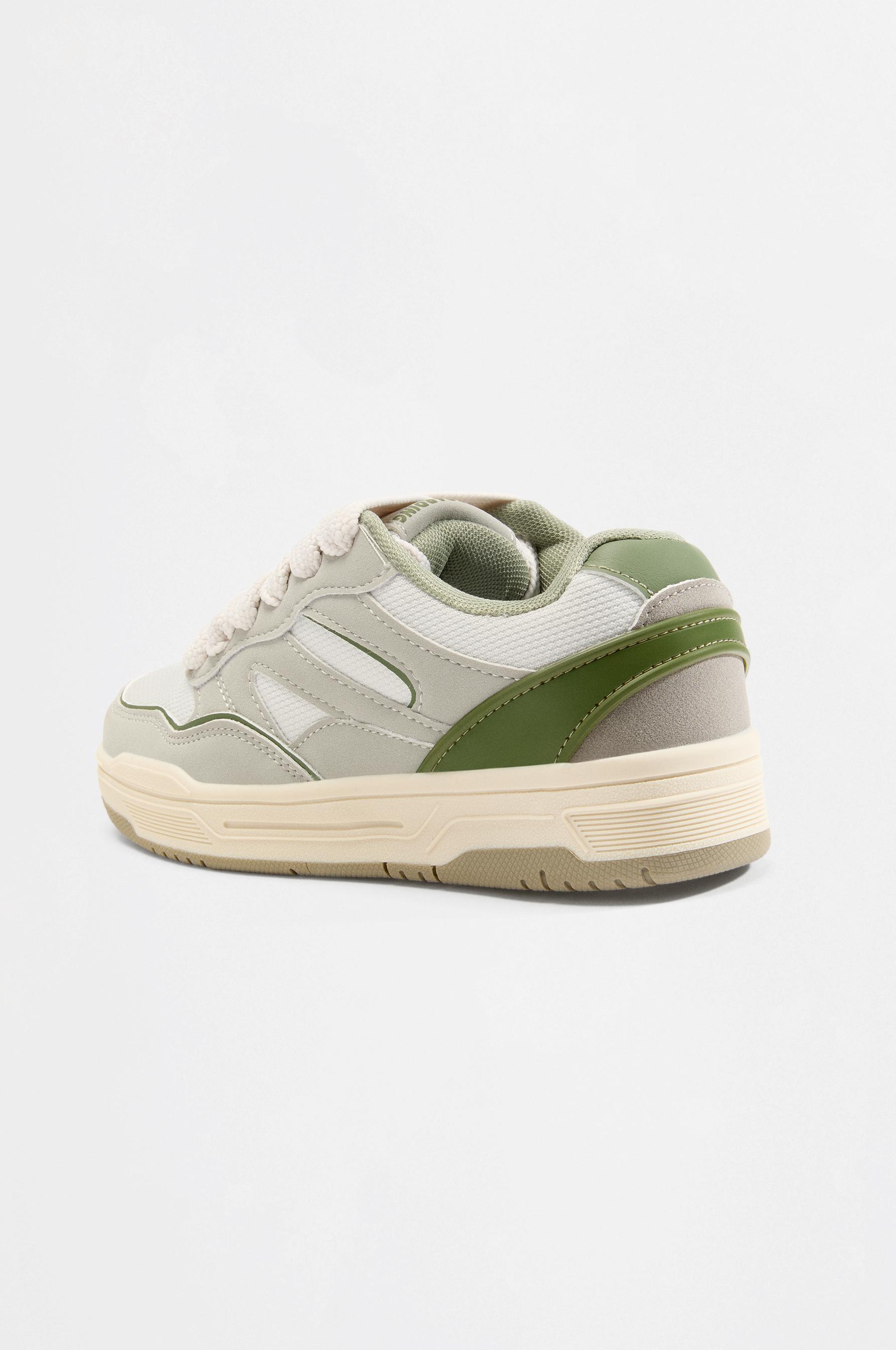 Skate sneakers — WHITE