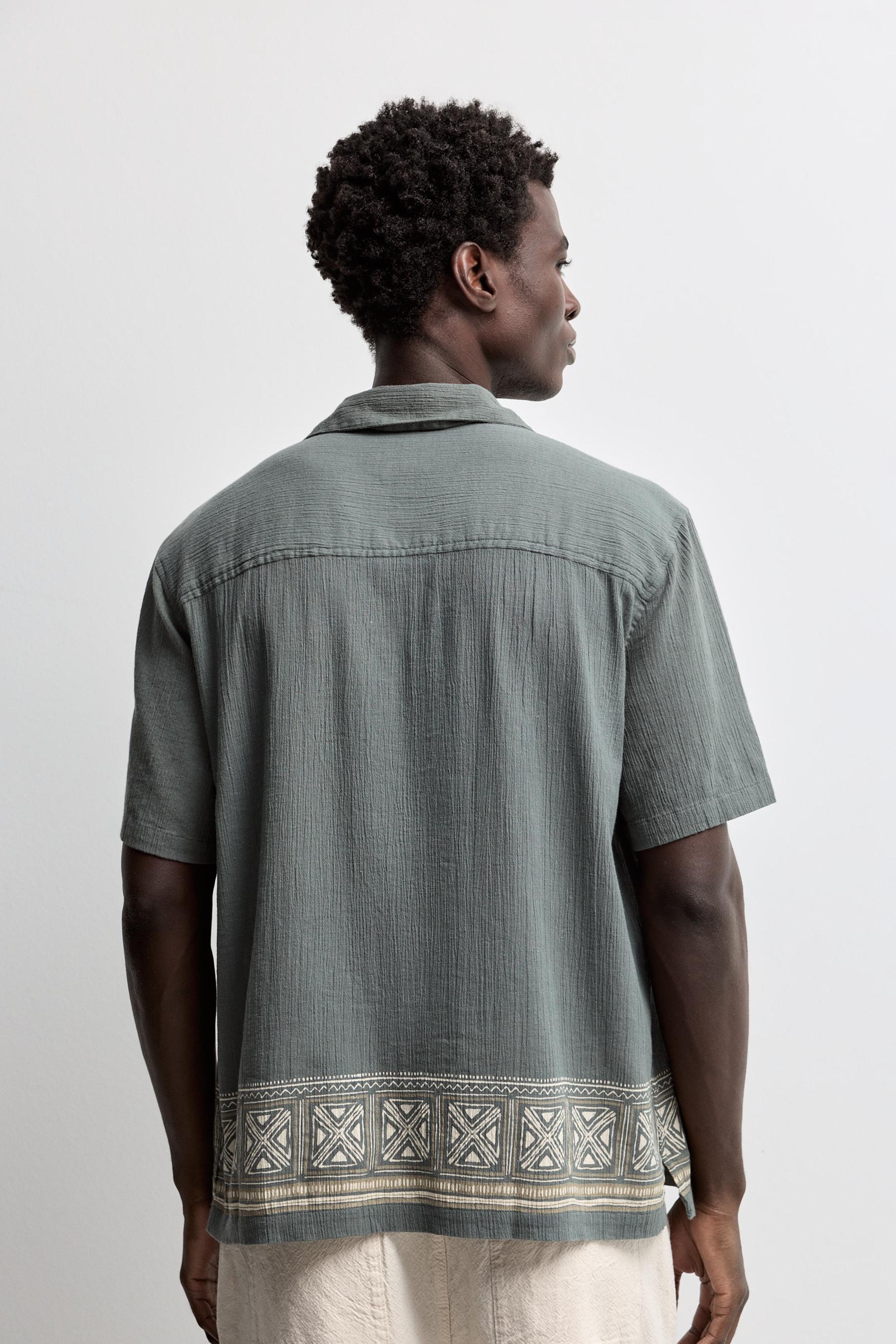 Border print shirt — DARK GREEN