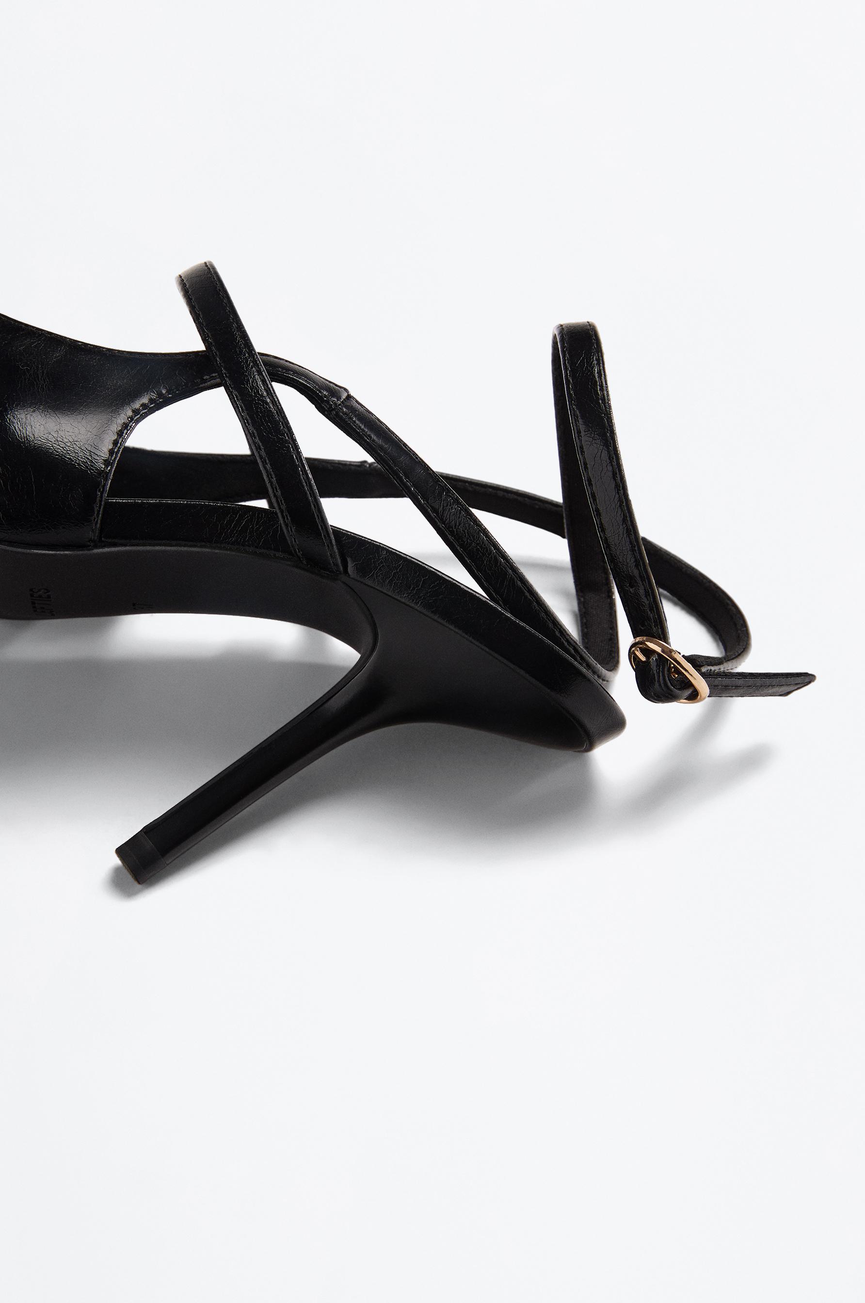 Stiletto heel shoe — BLACK