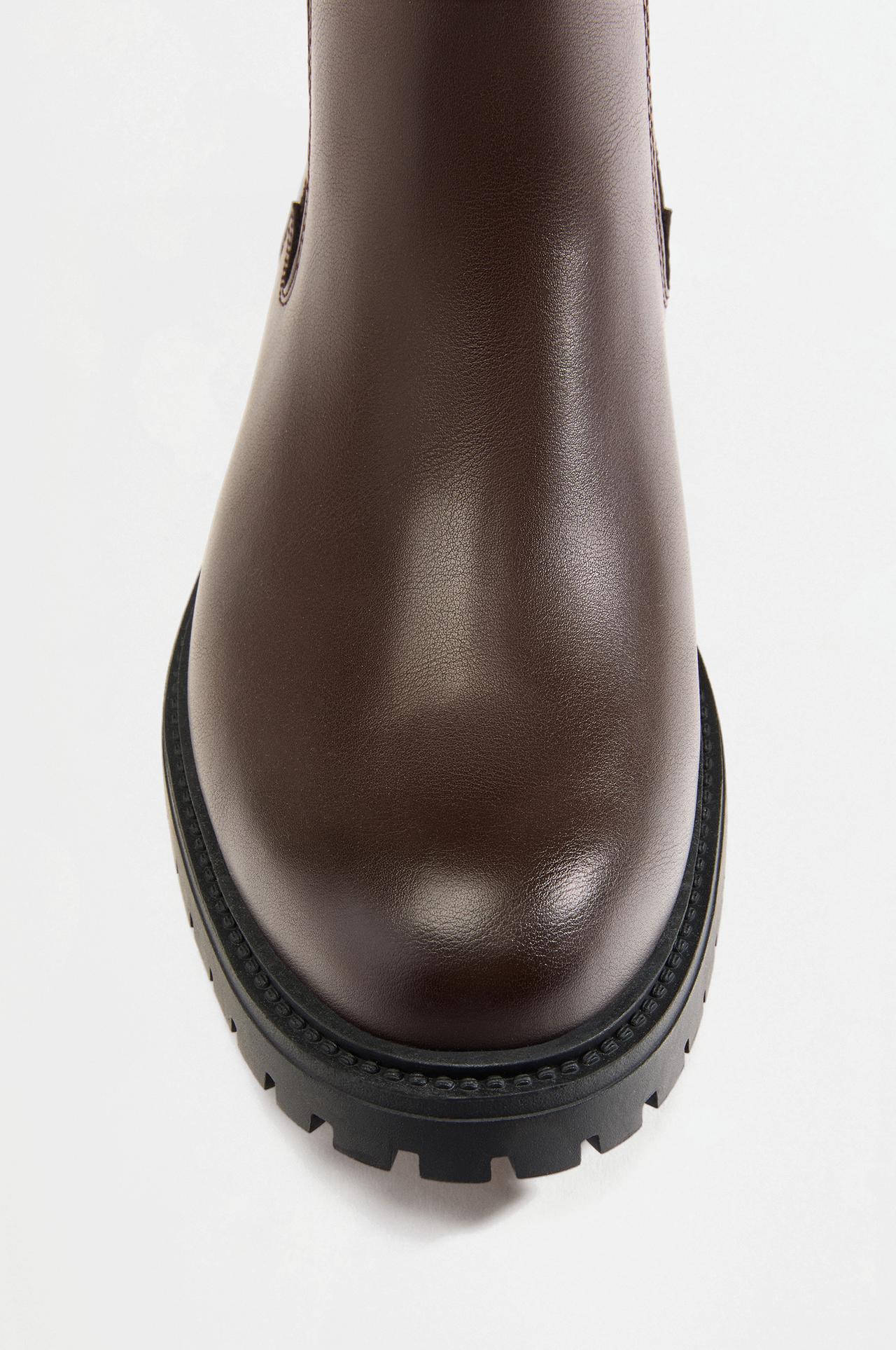Chelsea boots — BROWN