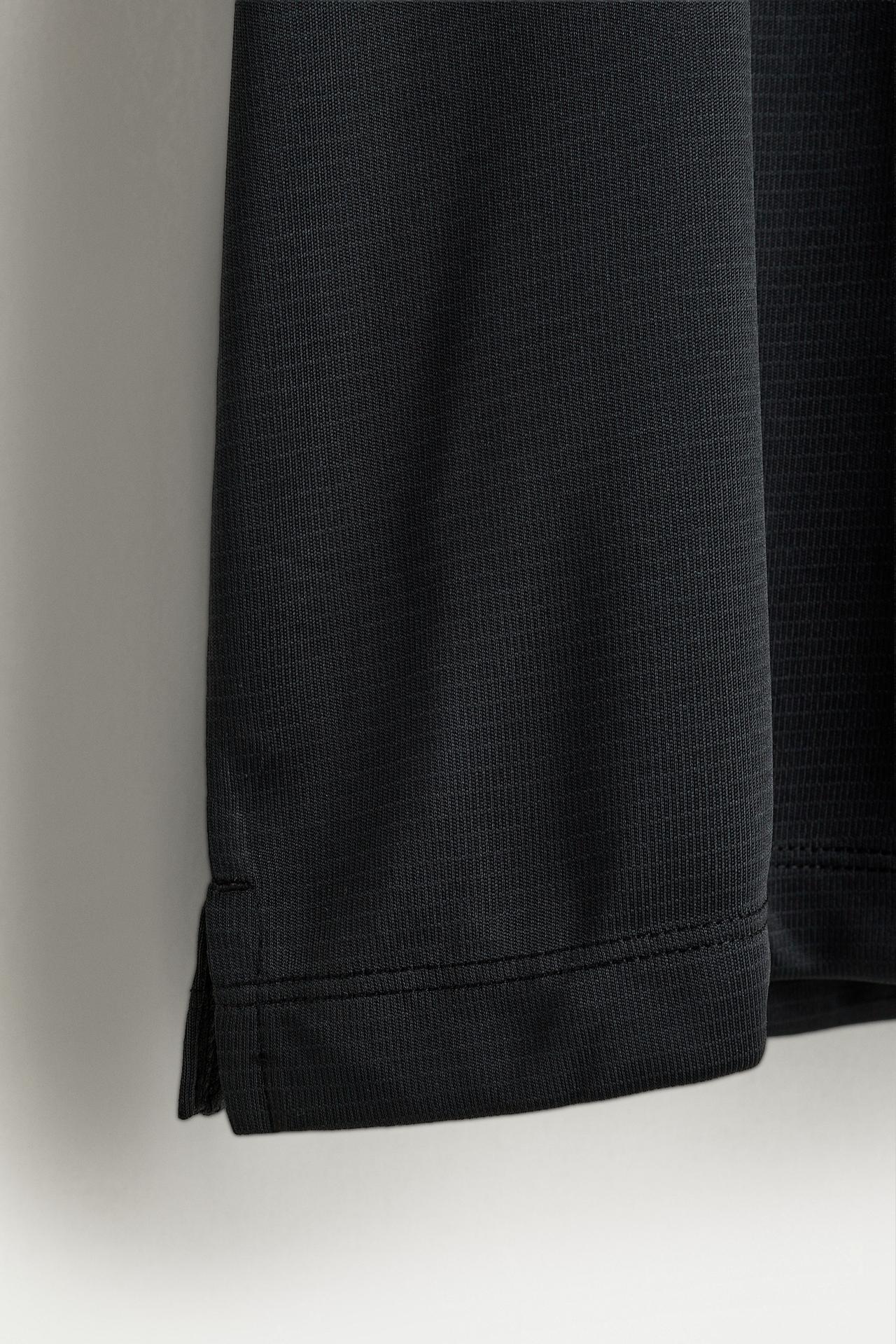 Sports T-shirt — BLACK