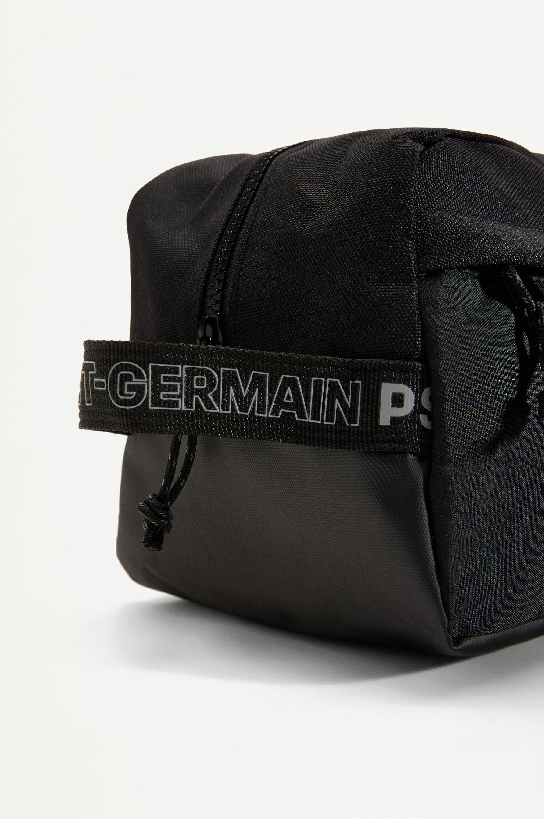 Paris Saint-Germain toiletry bag — BLACK