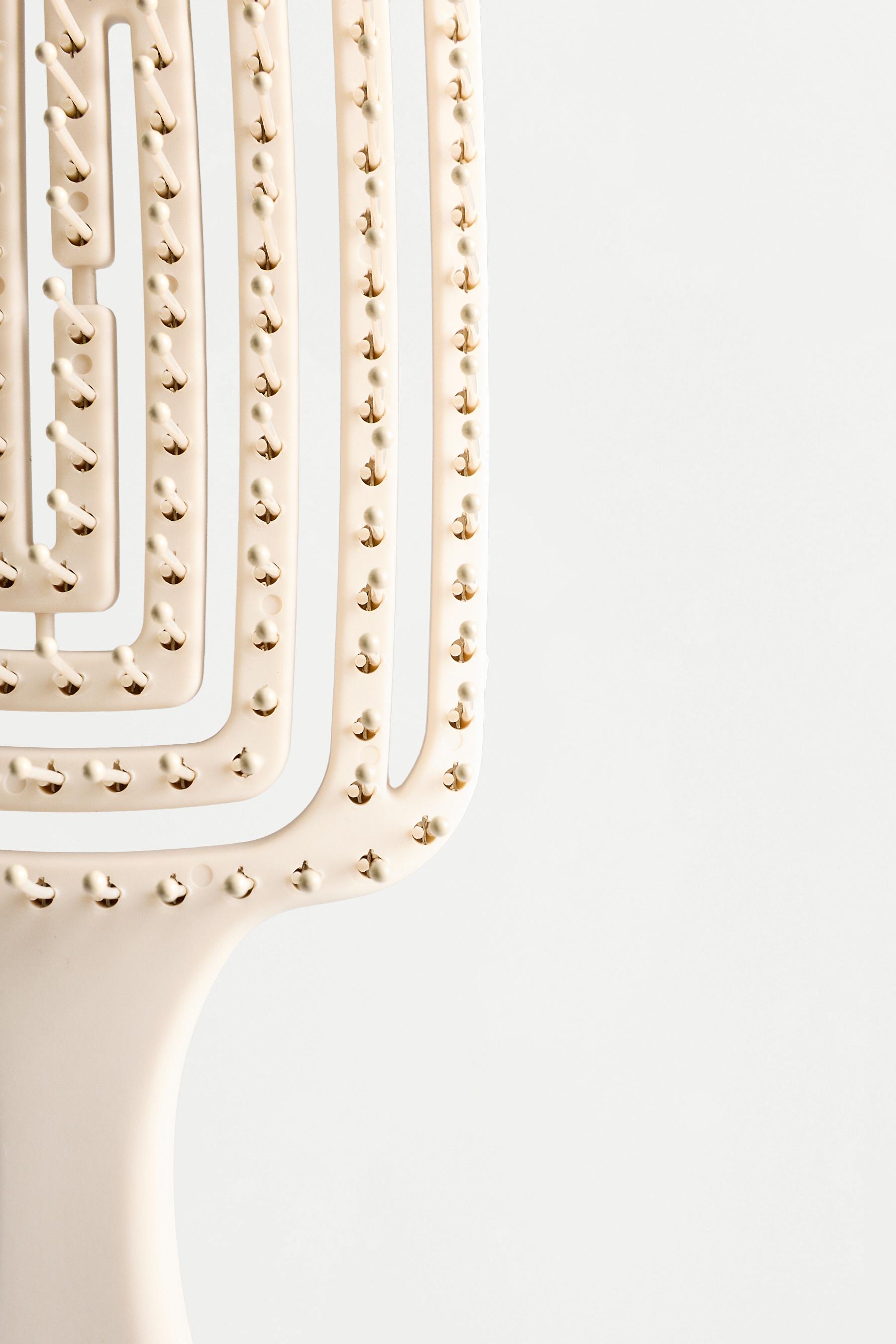 Square vented hair brush — BEIGE