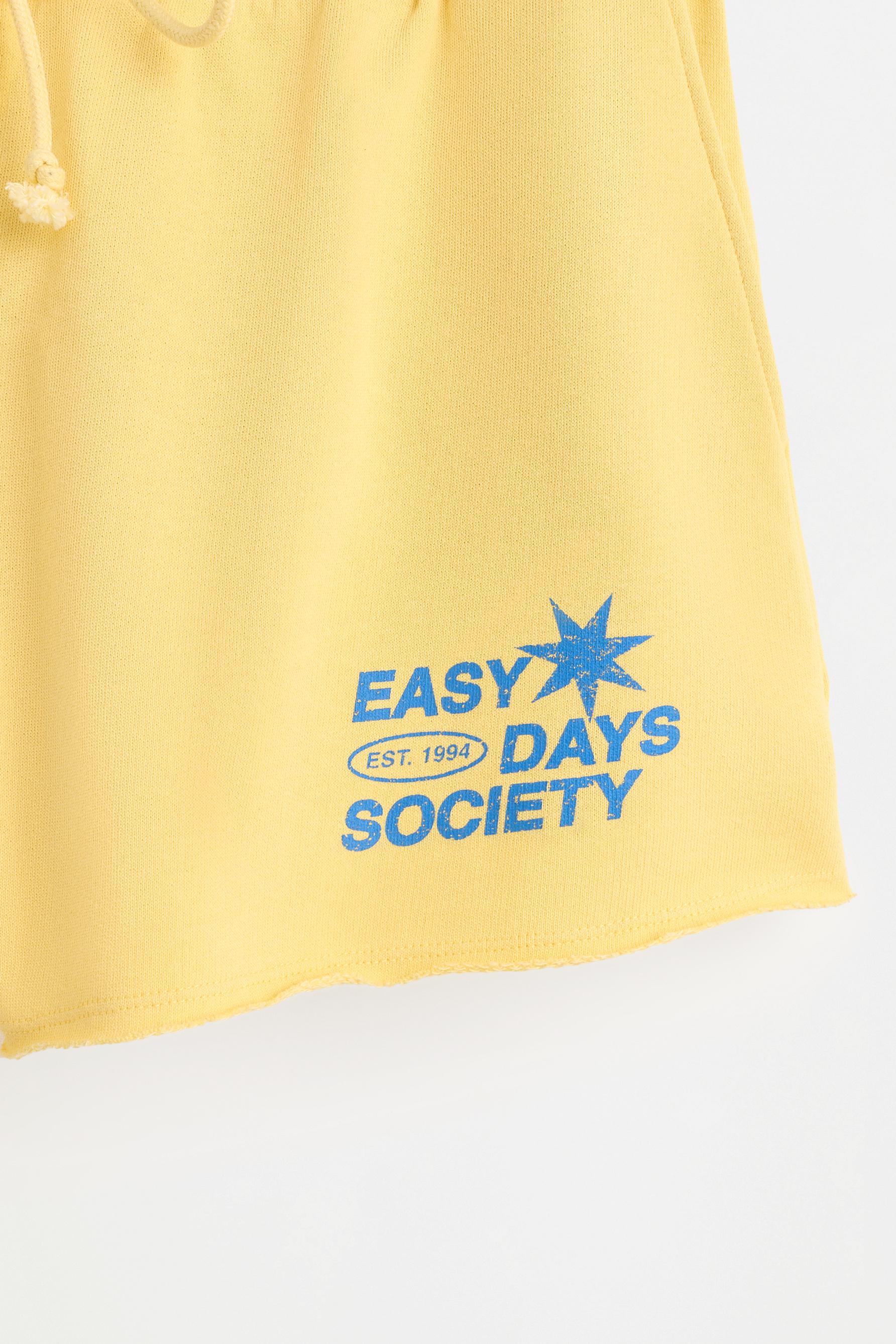Printed shorts — PALE YELLOW