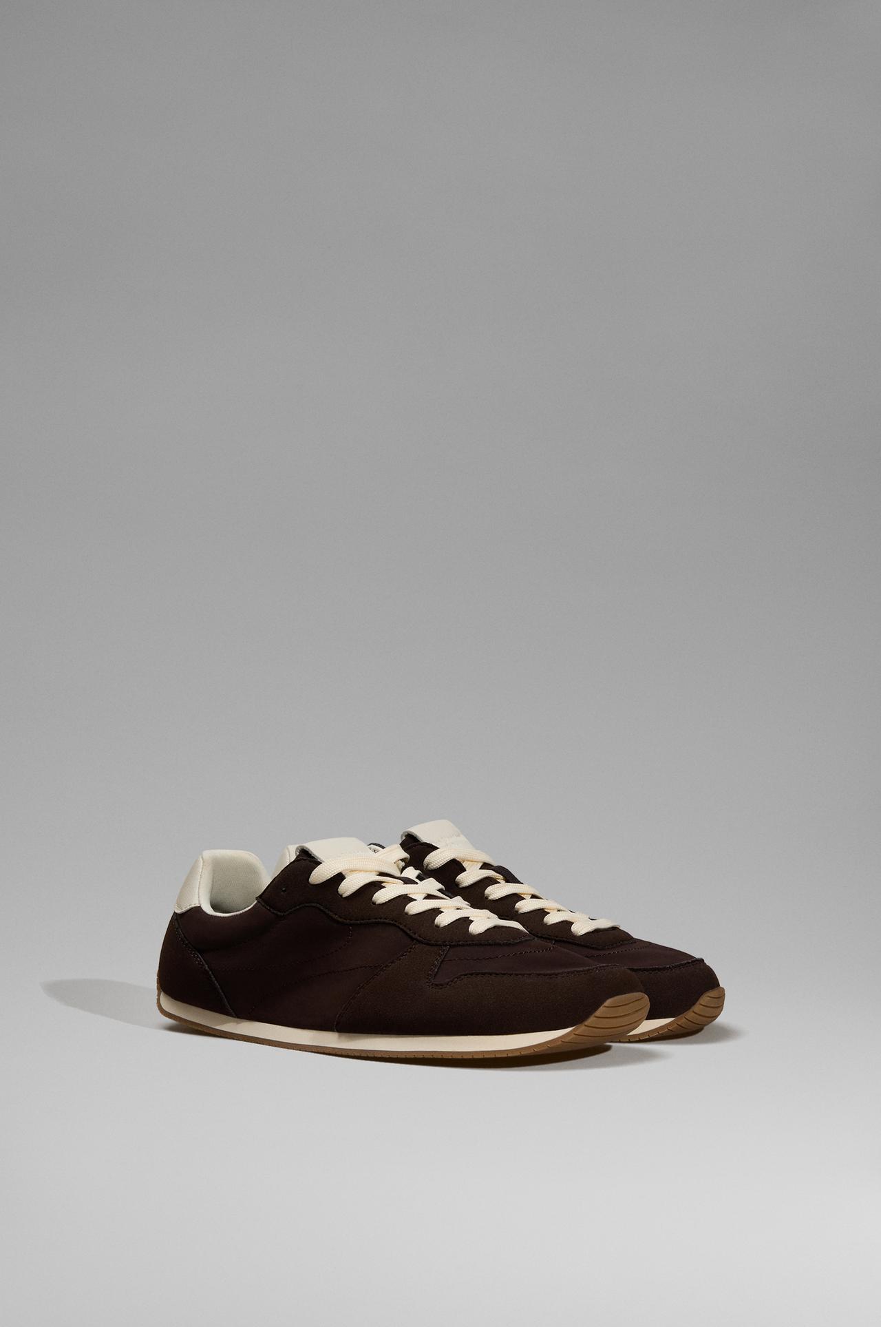 Barefoot sneakers — BROWN