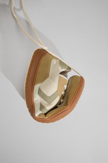 Hummel Barefoot Sneakers — BEIGE 6