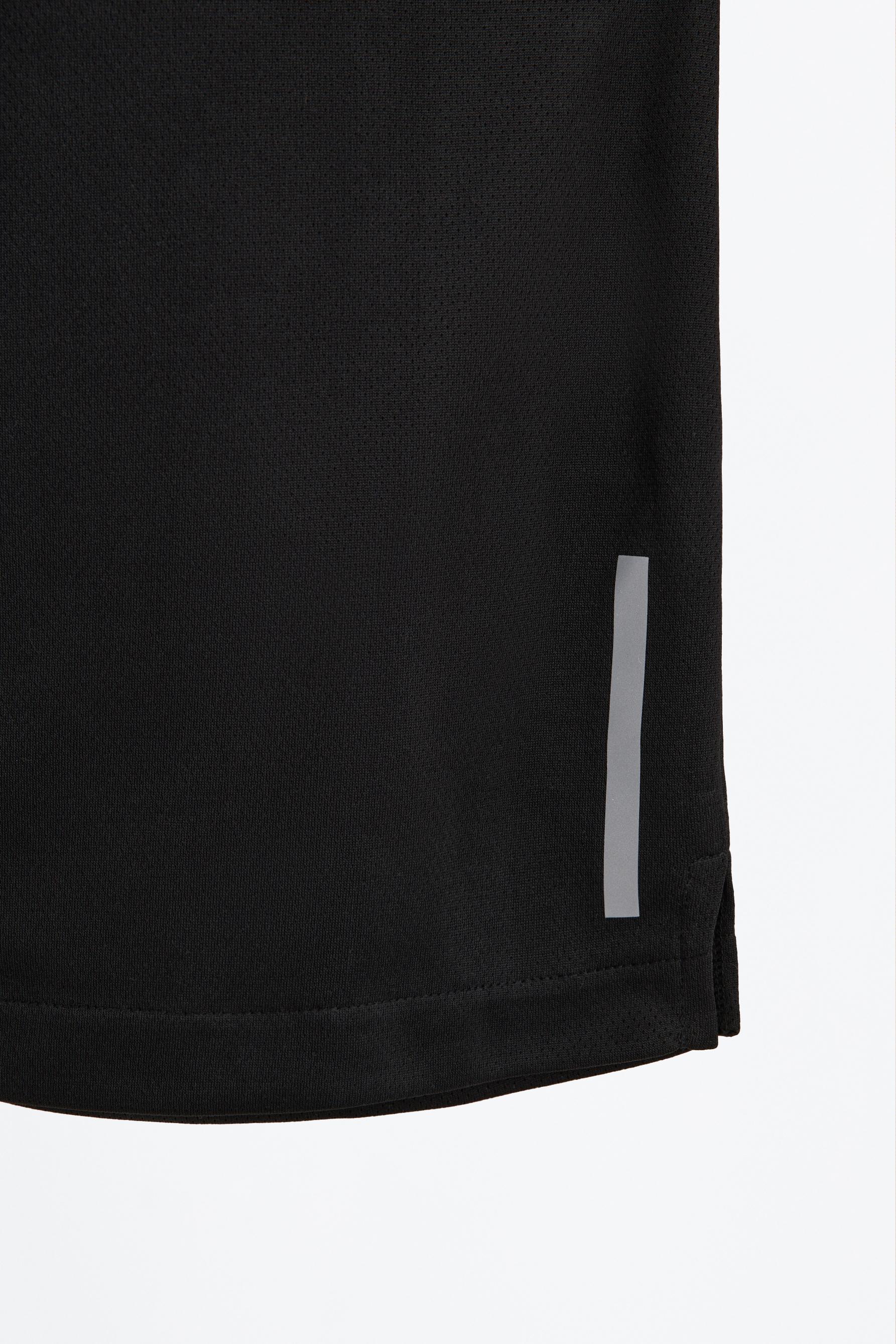Sports T-shirt — BLACK