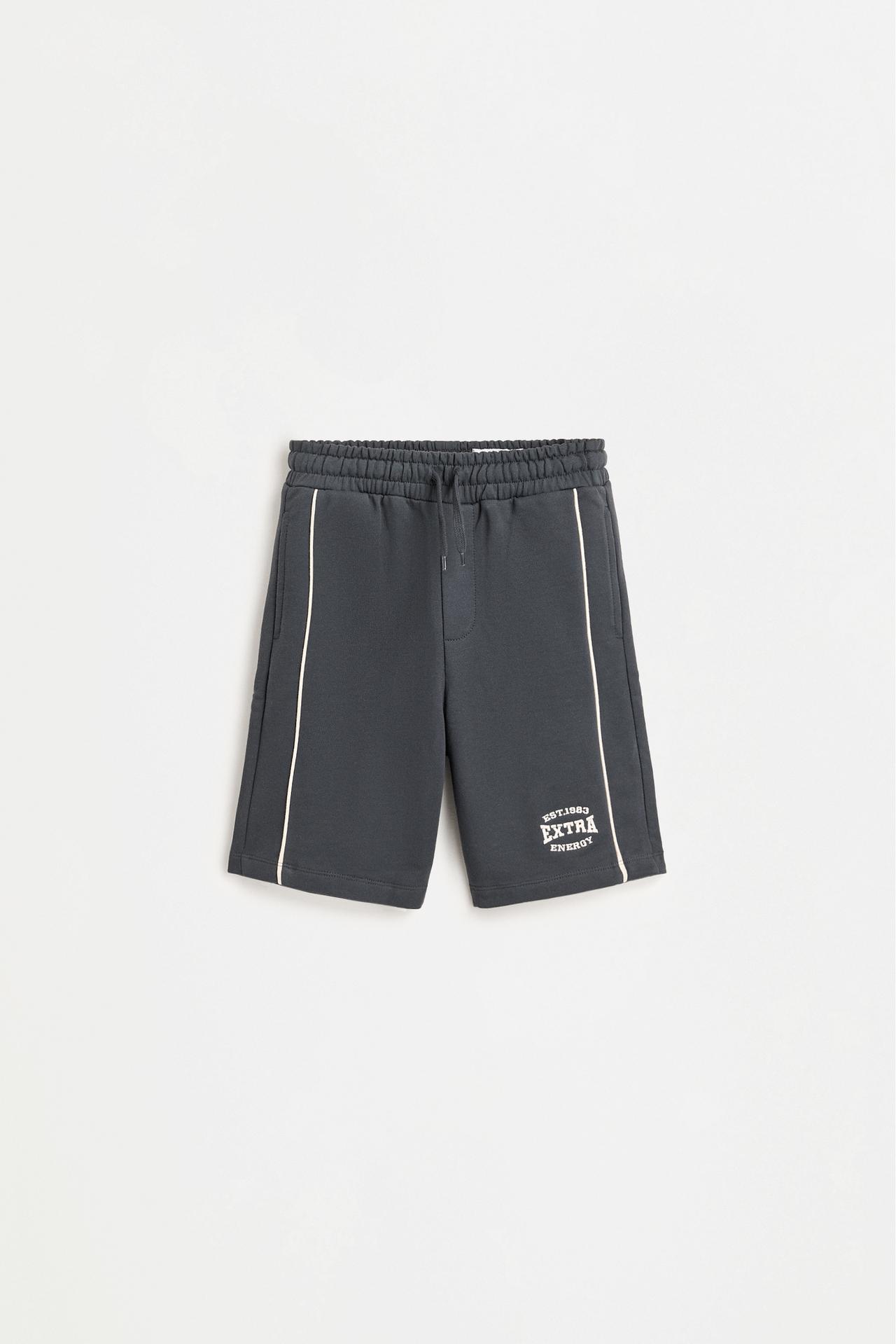 Contrast seam plush Bermuda shorts — DARK GREY