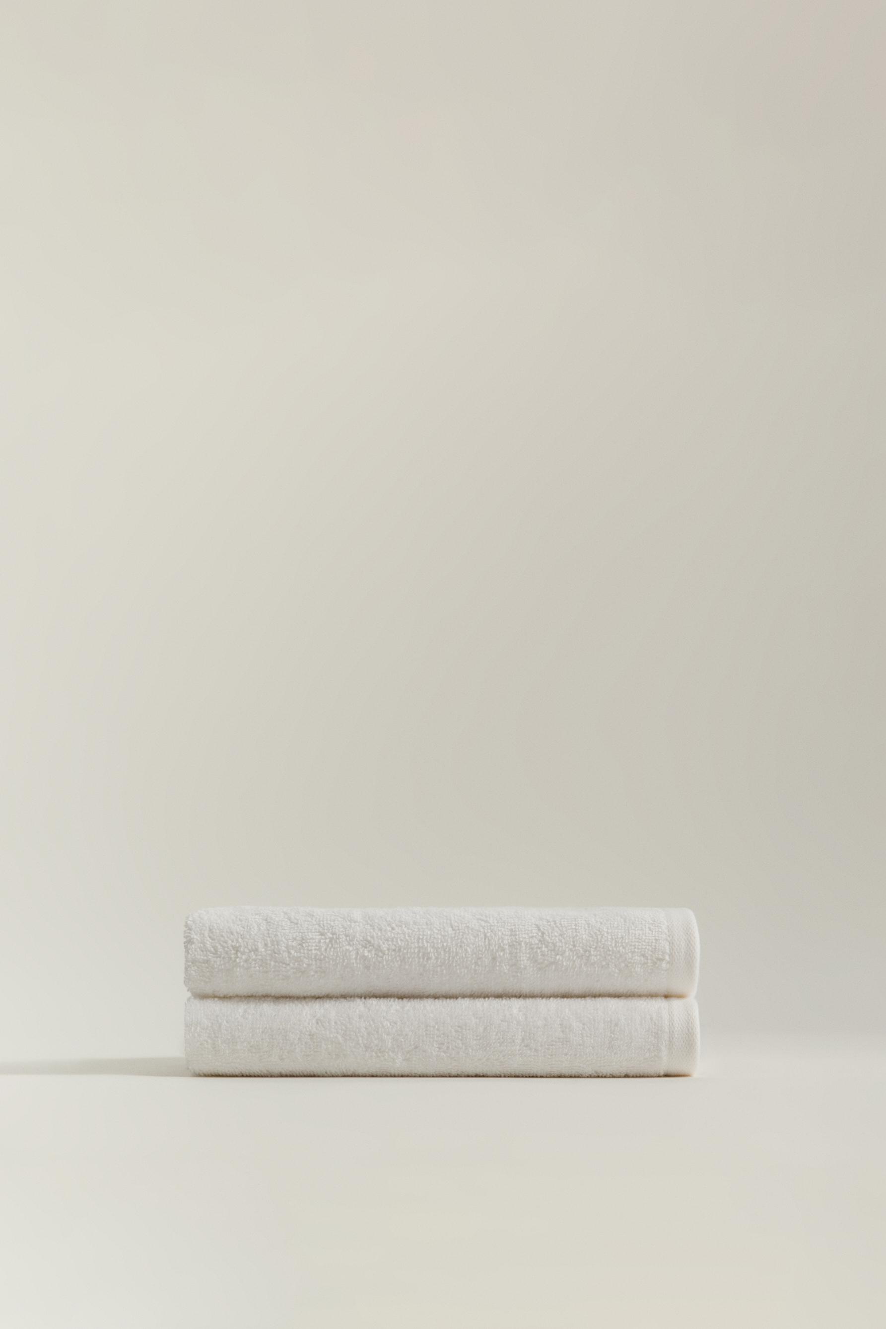 Pack 2 toallas faciales 50 x 30 cm