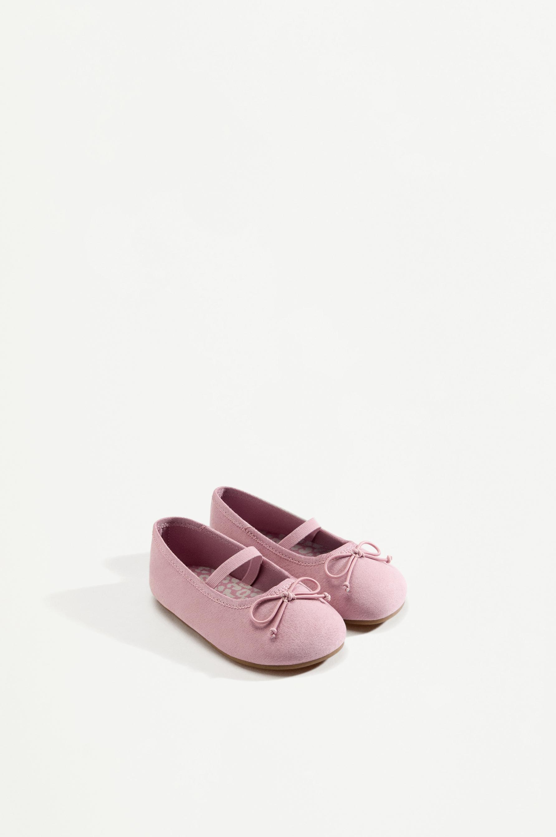 Barefoot Bow Ballerina Flats — PALE PINK