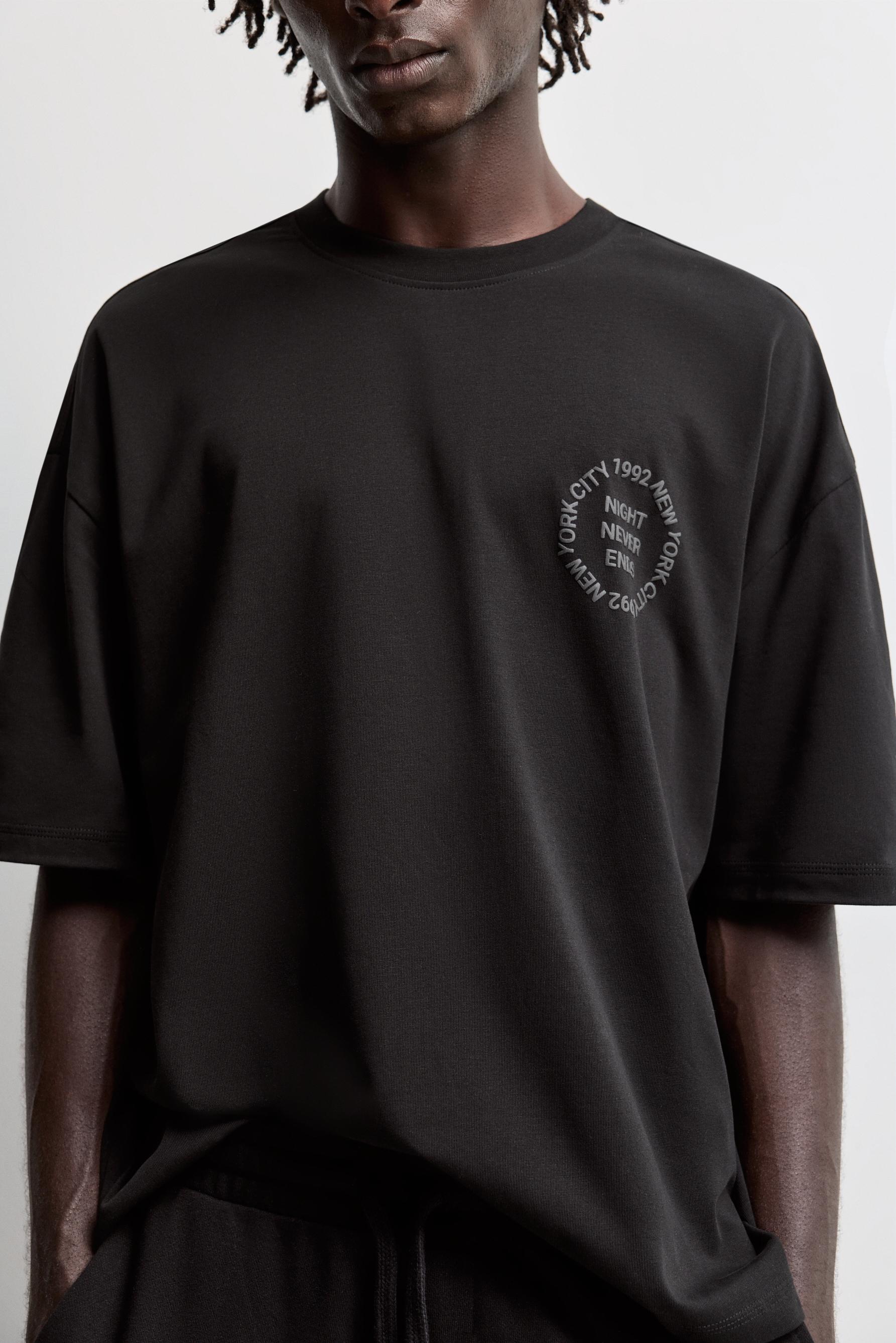 Oversize printed T-shirt — BLACK