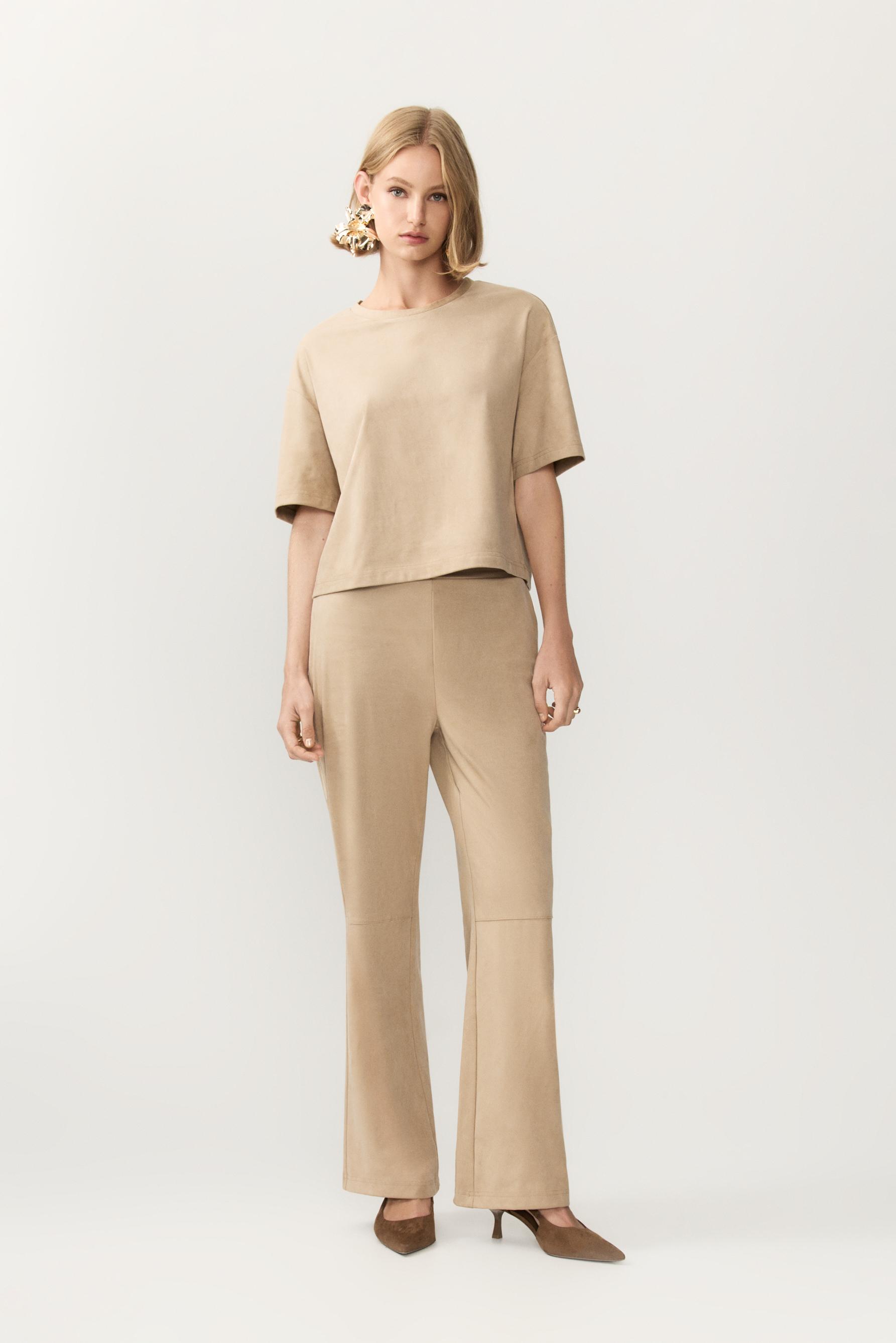 Pantalón wide leg efecto ante