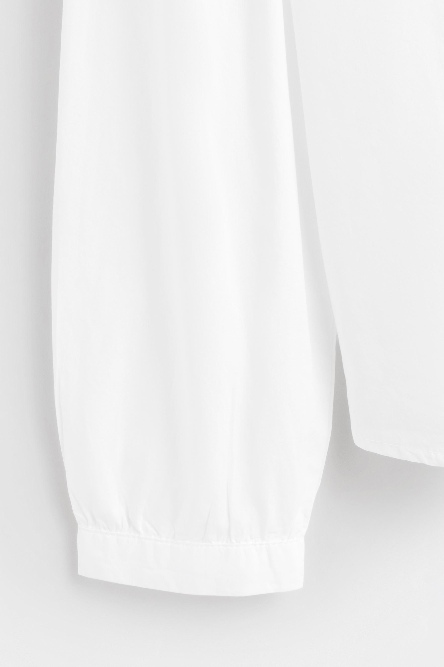 Peter Pan collar blouse — WHITE