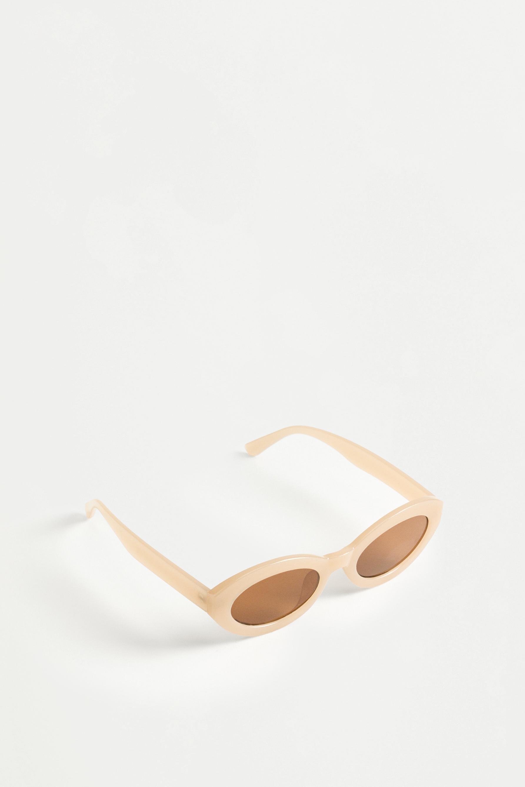 Oval sunglasses — ECRU