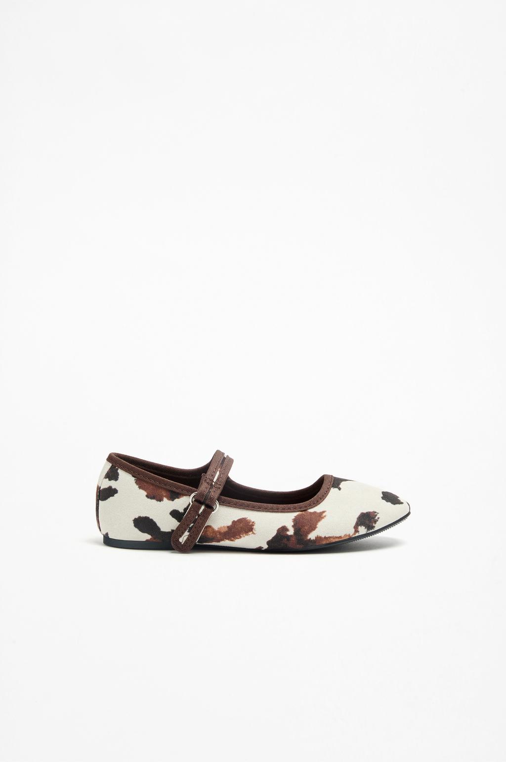 Animal print ballet flats