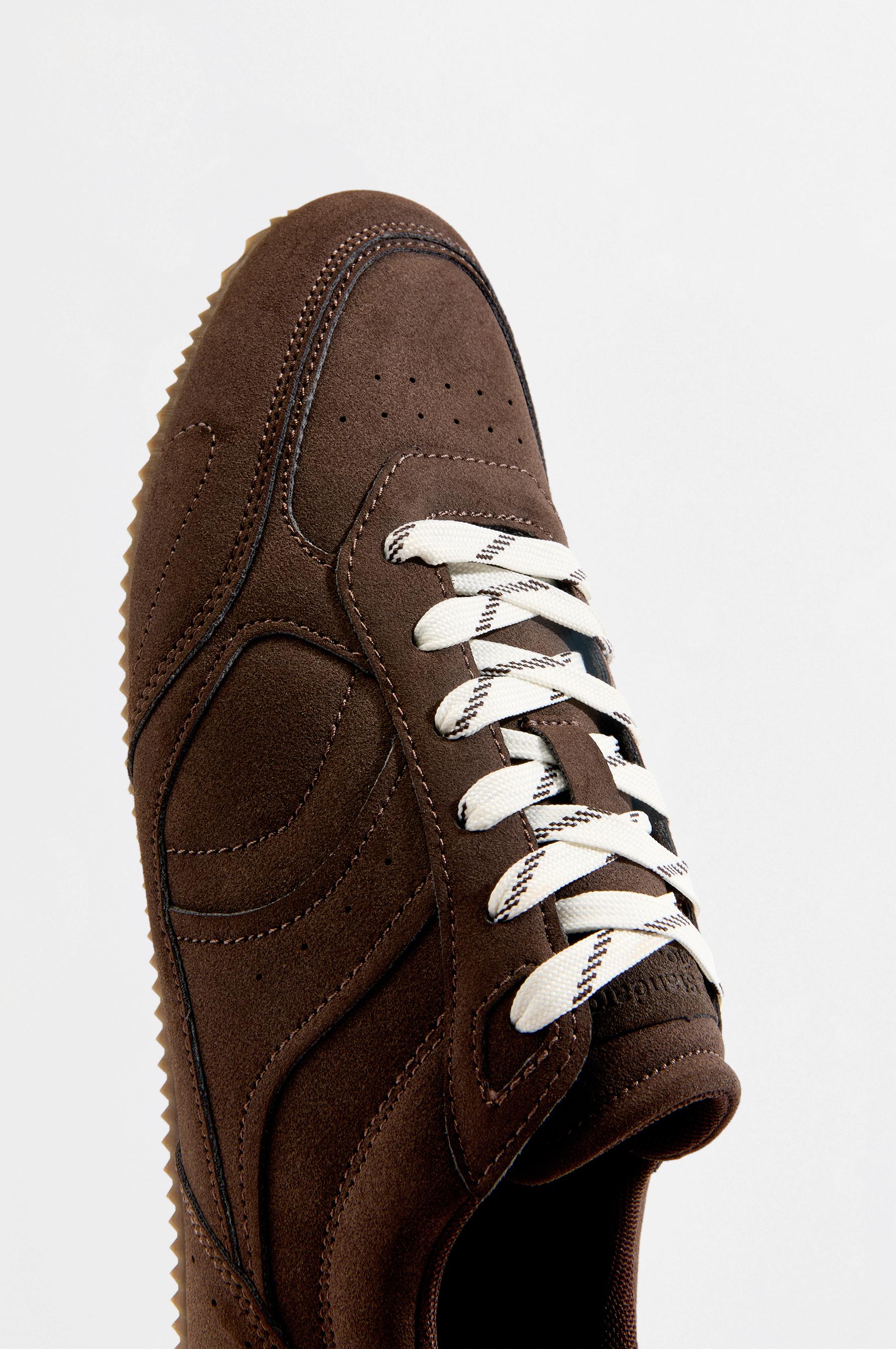 Thin-soled slippers — BROWN
