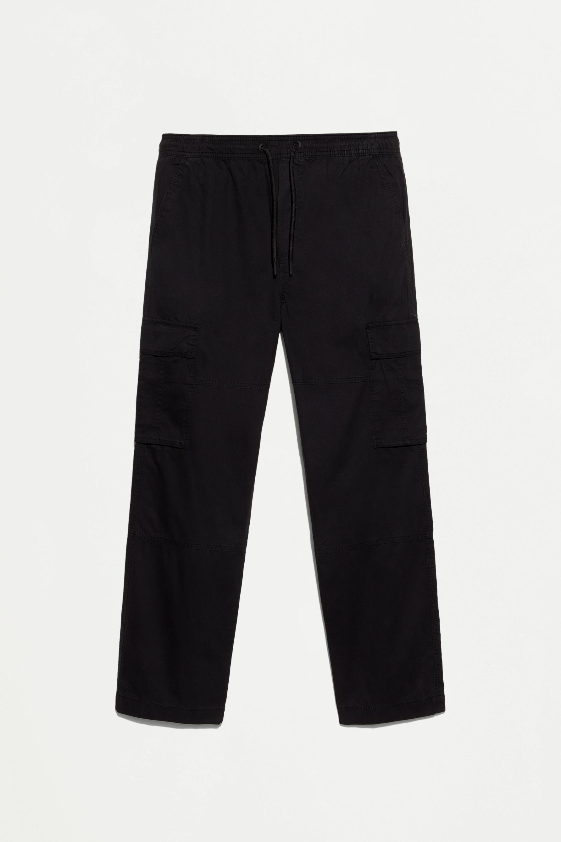Relaxed fit cargo joggers — BLACK