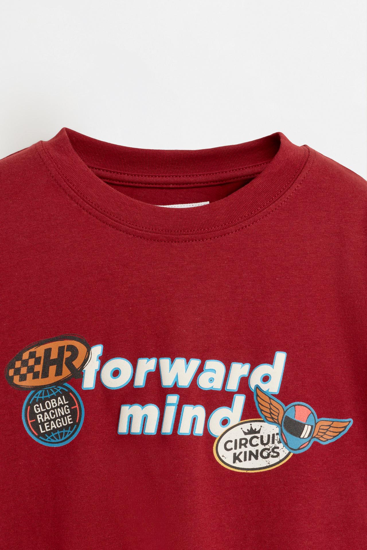 T-shirt with a maxi print on the back — MAROON