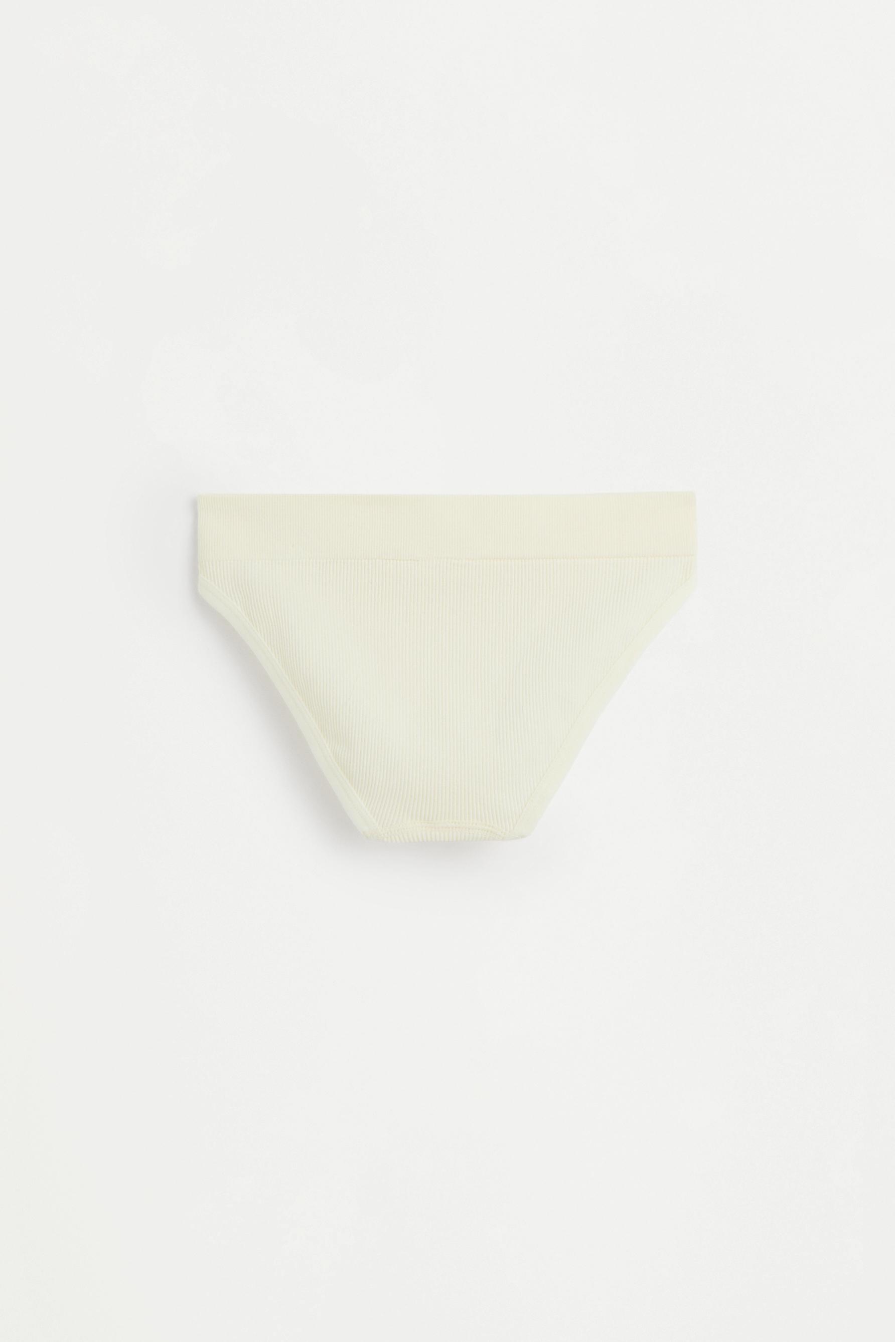 Seamless Briefs (Pack of 2) — PALE YELLOW