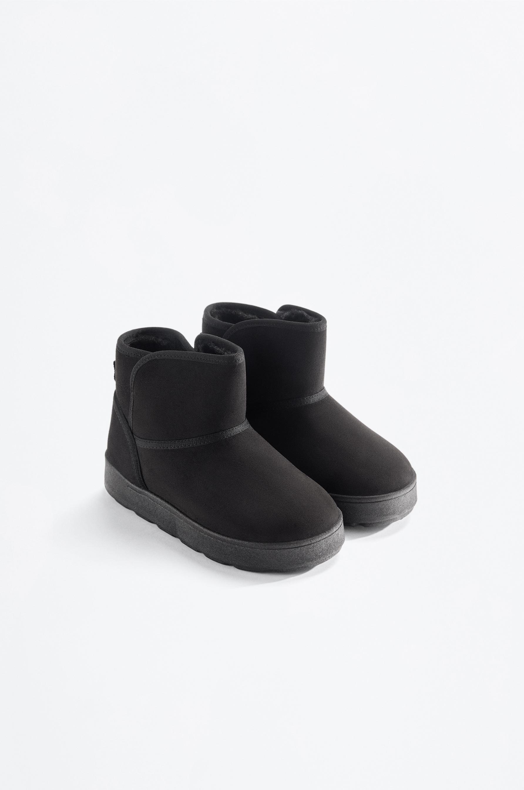 Lined ankle boot — BLACK