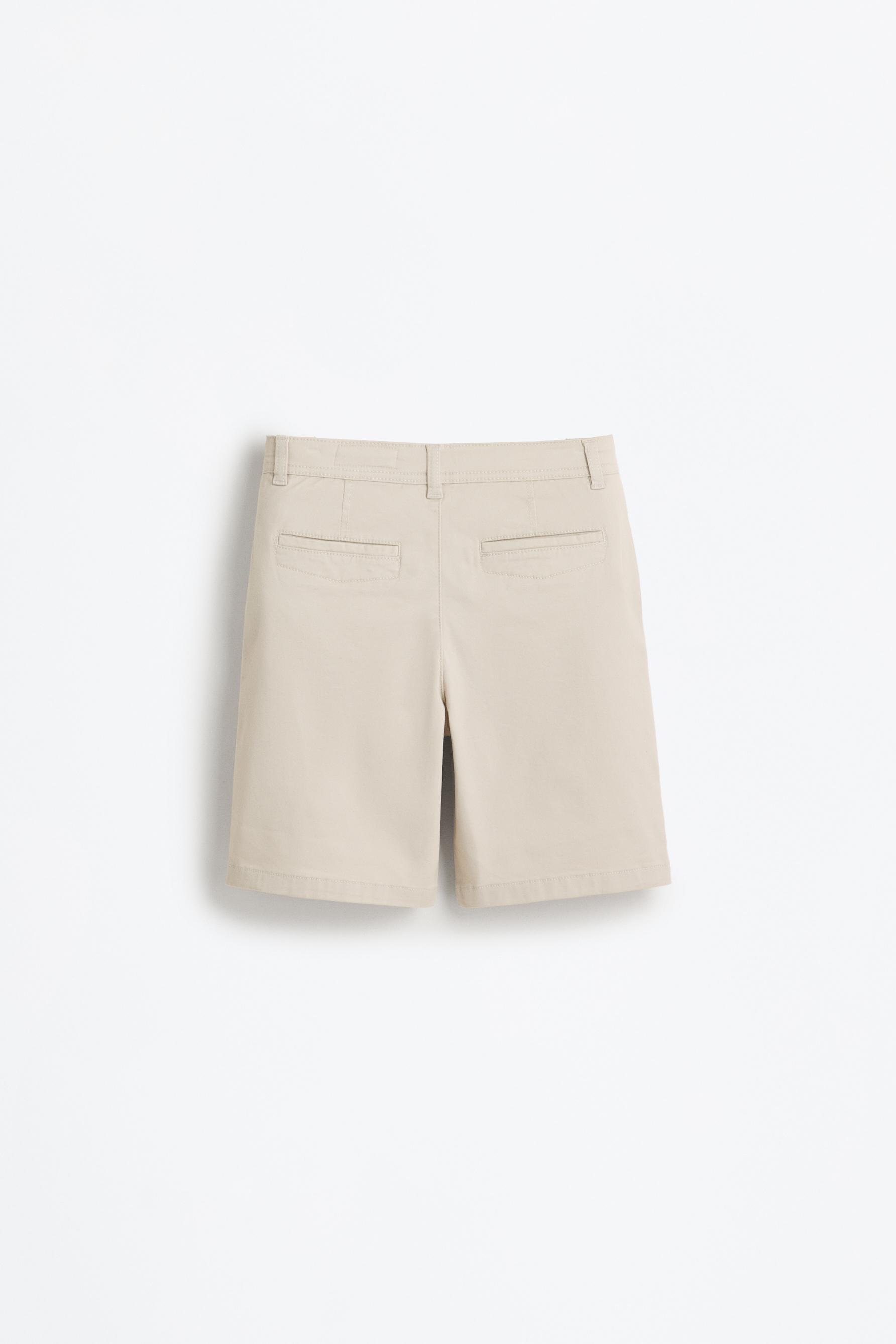Chinese Bermuda shorts — HIELO