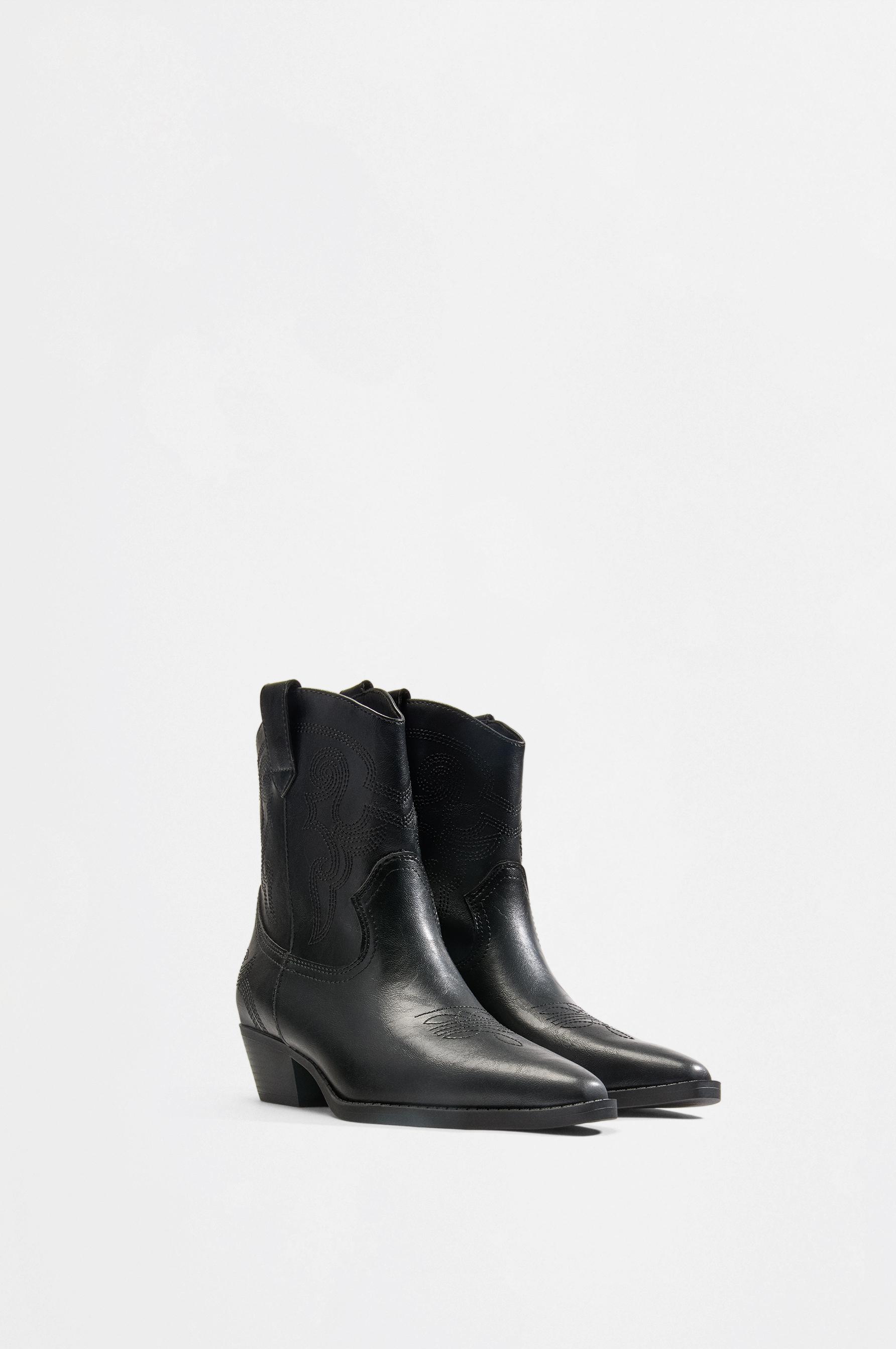-style ankle boots — BLACK