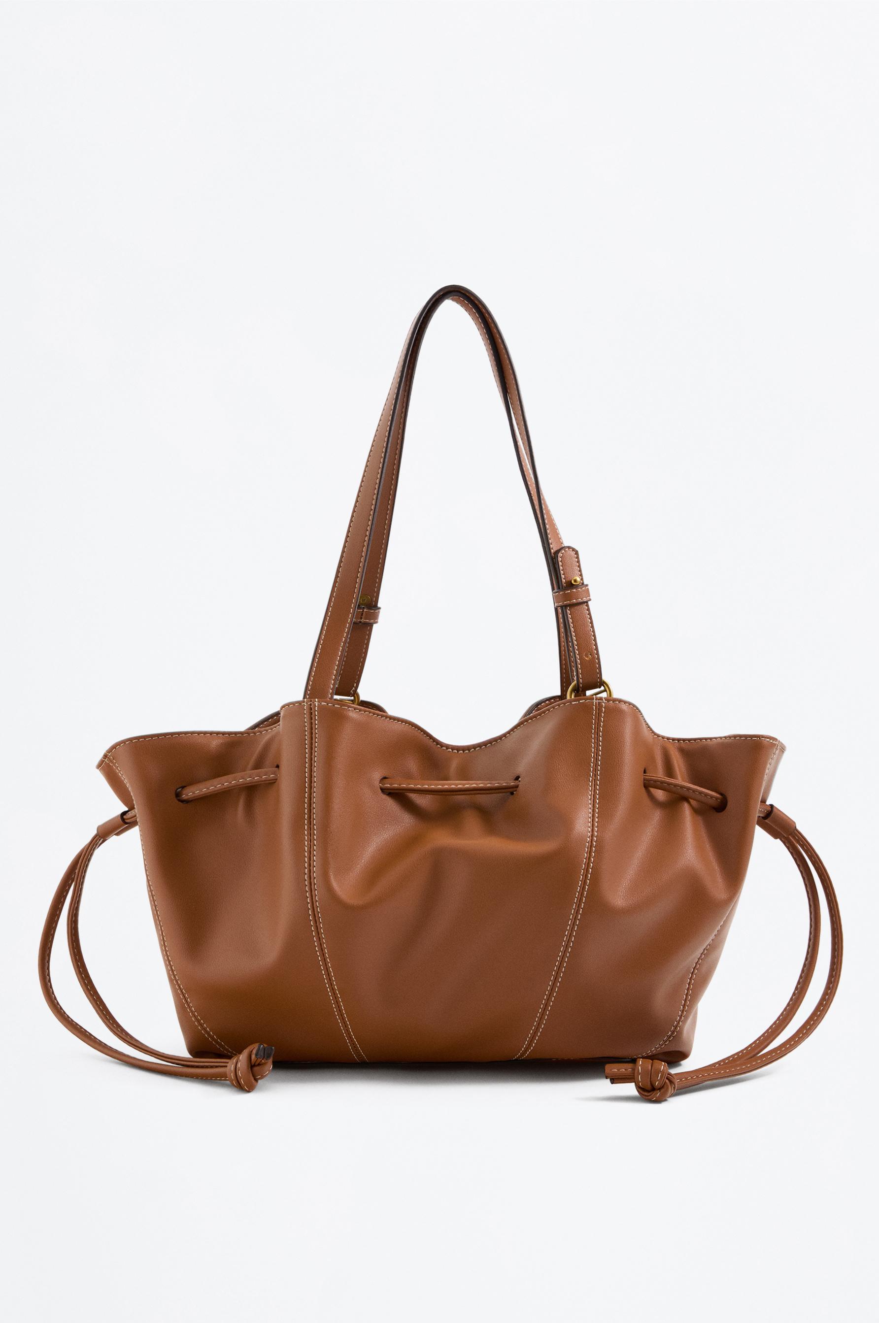 Gathered shoulder bag — CAMEL