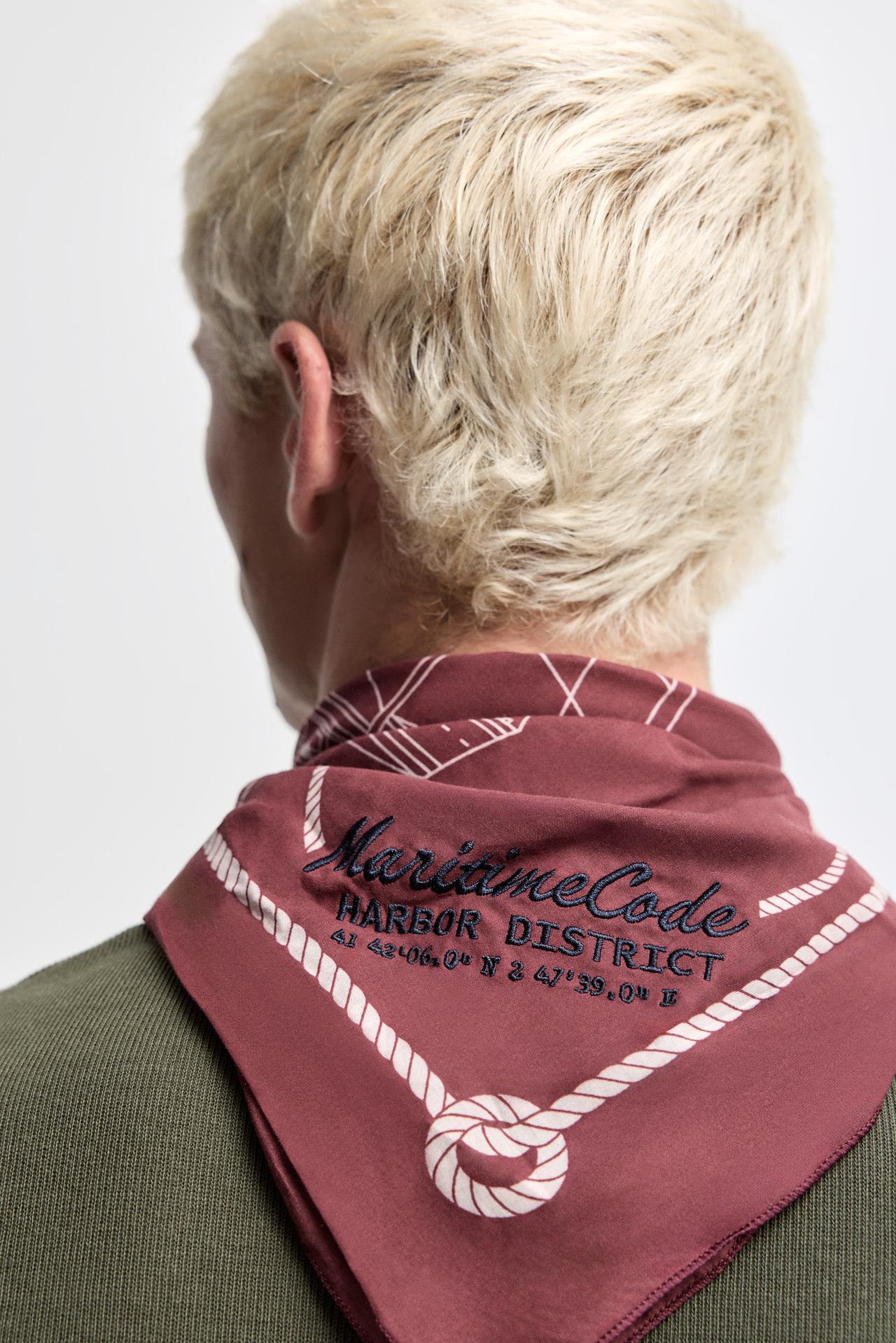 Nautical print scarf — BURGUNDY