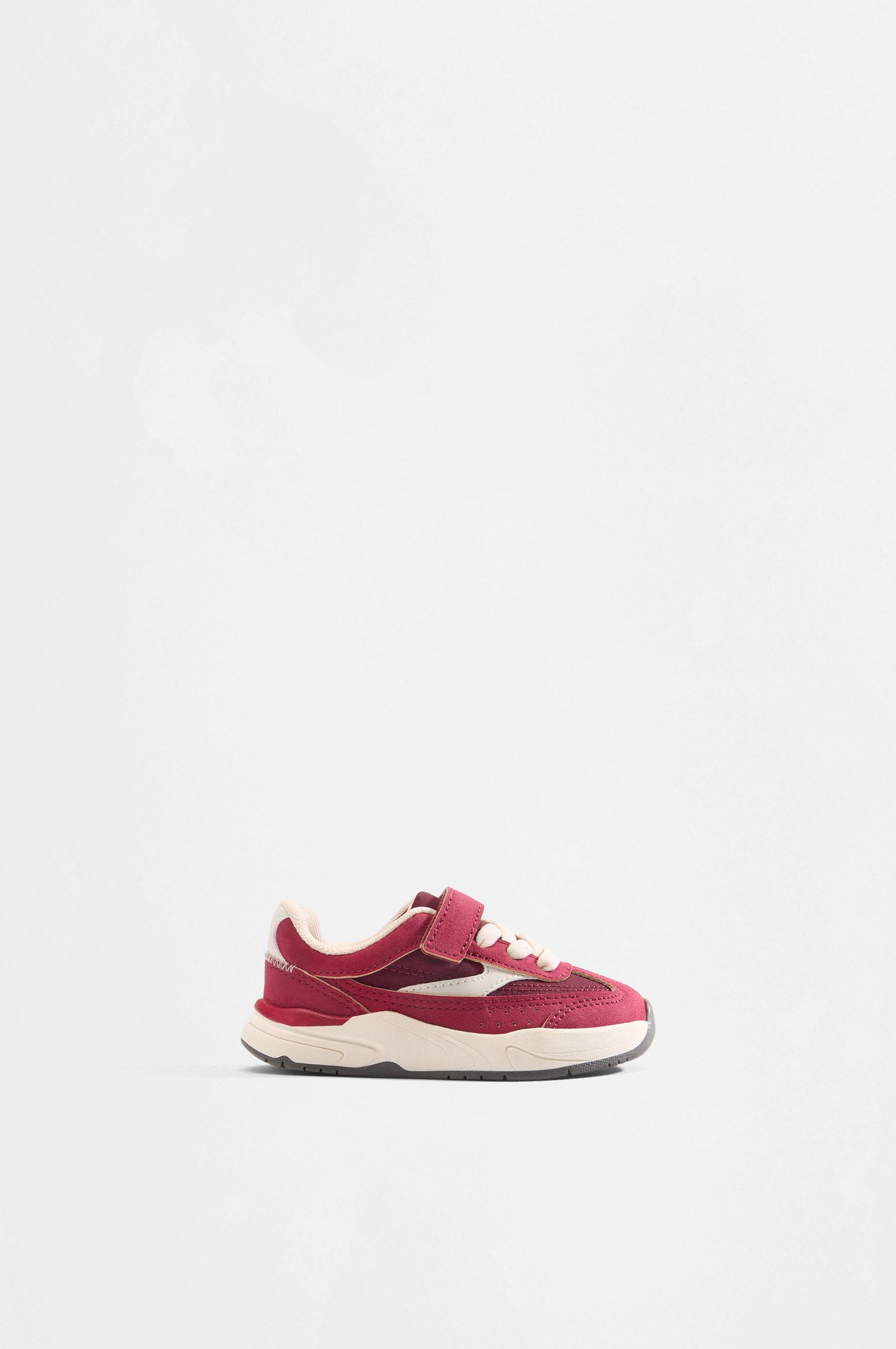 Mixed barefoot-style sneakers — 1-055