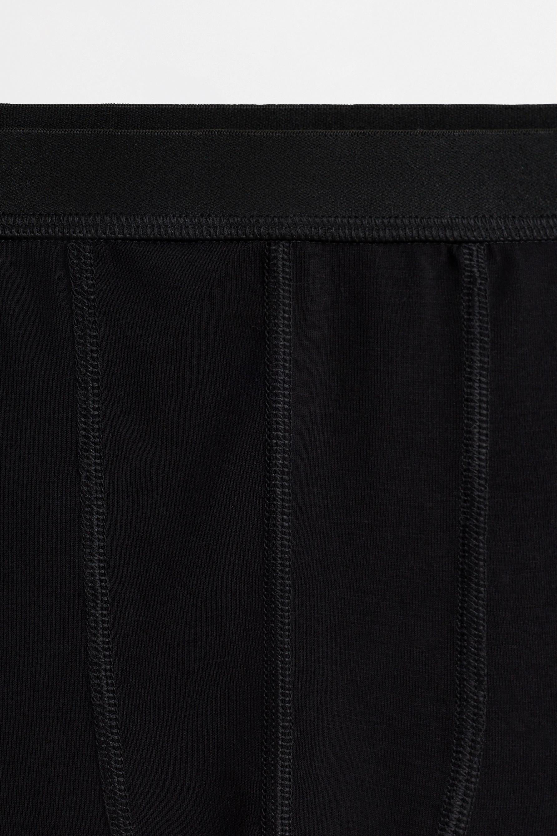 LIGHTWEIGHT thermal comfort leggings — BLACK