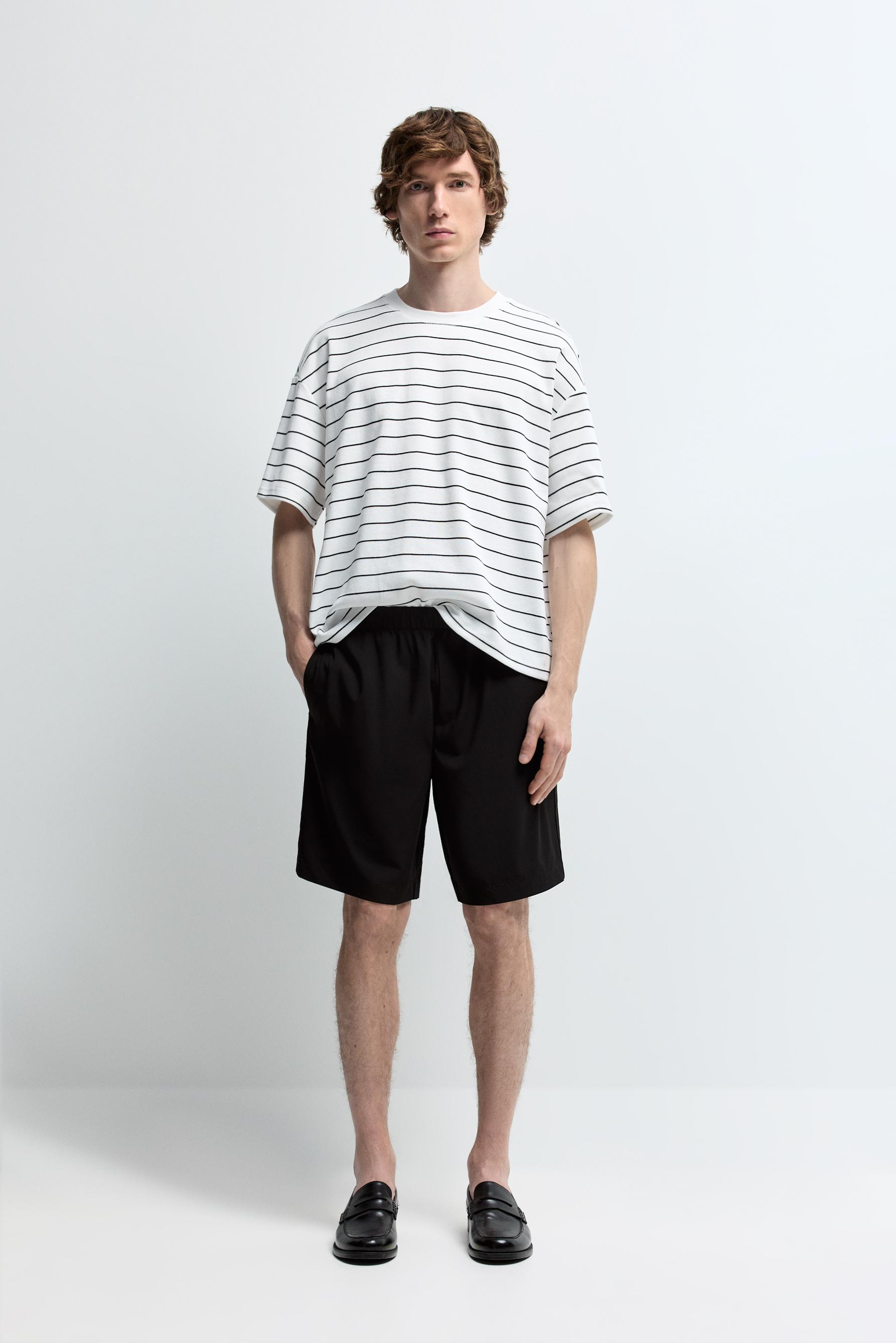 Pleated chino Bermuda shorts — NAVY BLUE