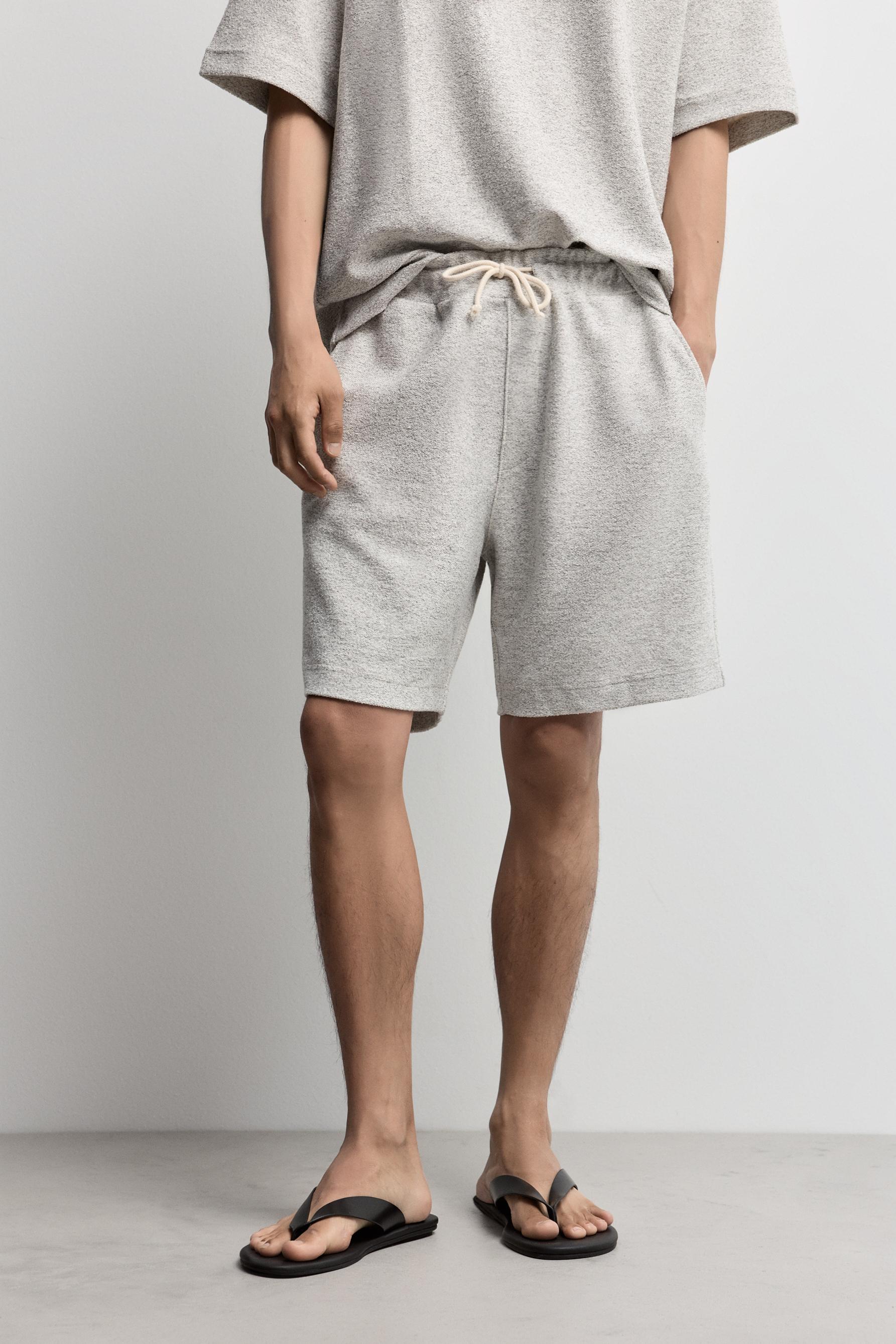 Textured Bermuda shorts — OFF WHITE