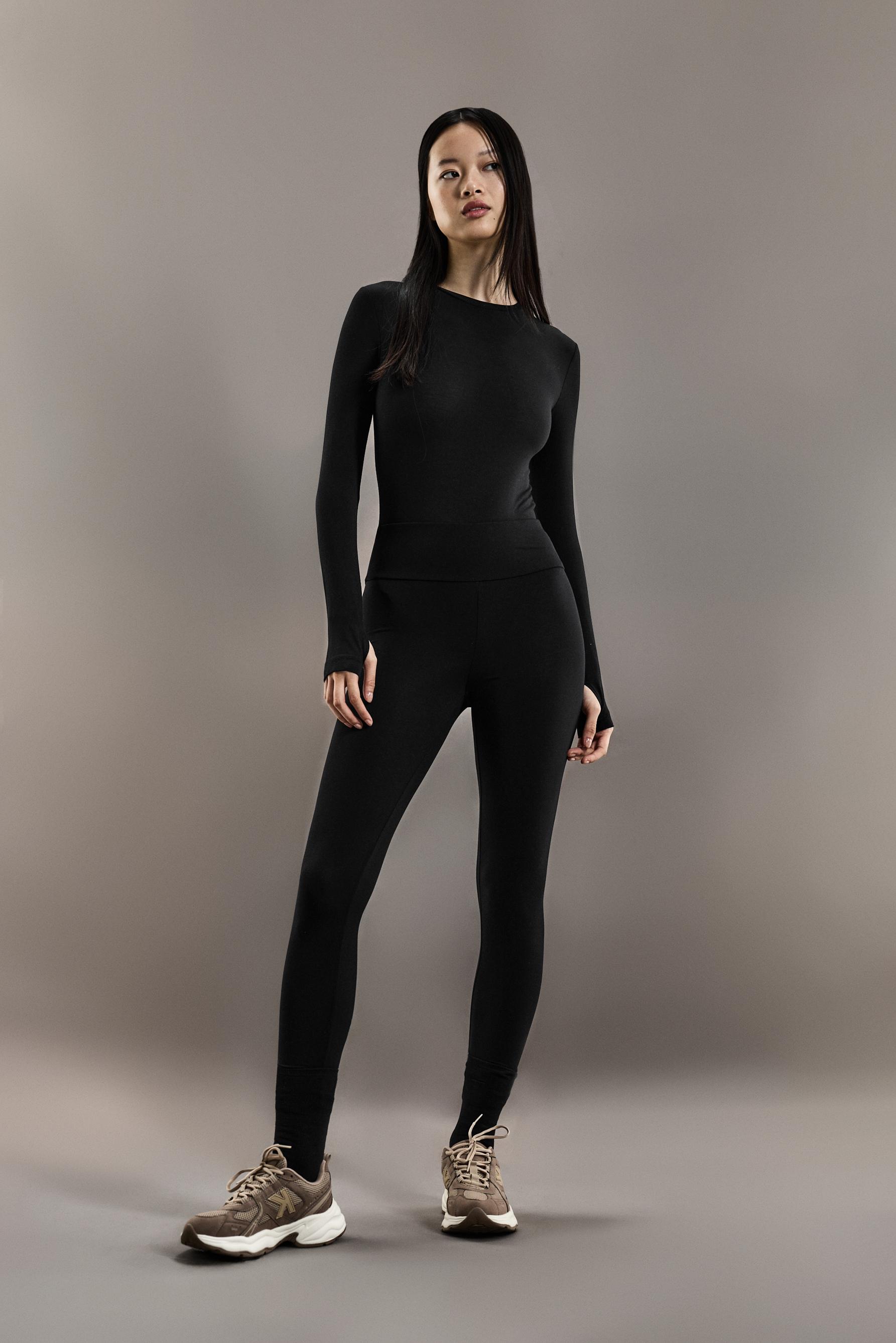 LIGHTWEIGHT thermal insulation bodysuit (-4ºC to 9ºC) — BLACK